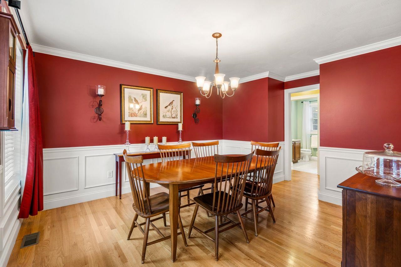 Manchester, New Hampshire, 03104, United States, 4 Bedrooms Bedrooms, ,3 BathroomsBathrooms,Residential,For Sale,1934324