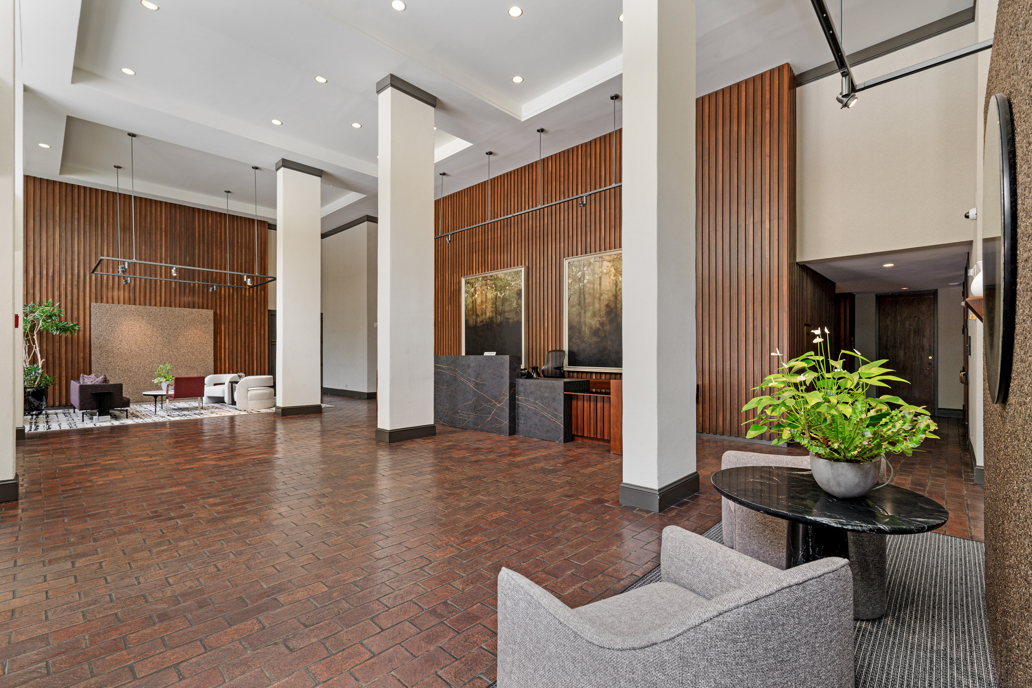  Fully Renovated Residence with Stunning Skyline Views - 物件實景