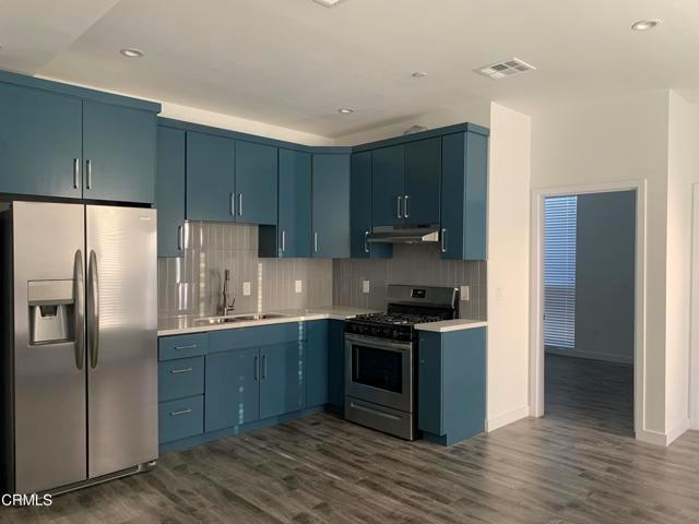 Los Angeles, California, 90022, United States, 14 Bedrooms Bedrooms, ,10 BathroomsBathrooms,Residential,For Sale,1835288