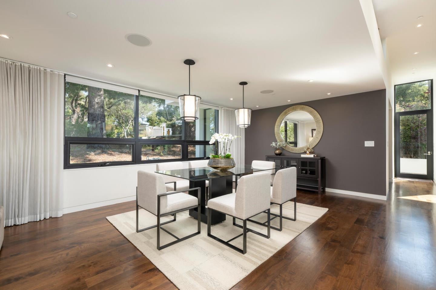 Hillsborough, California, 94010, United States, 4 Bedrooms Bedrooms, ,4 BathroomsBathrooms,Residential,For Sale,1940543