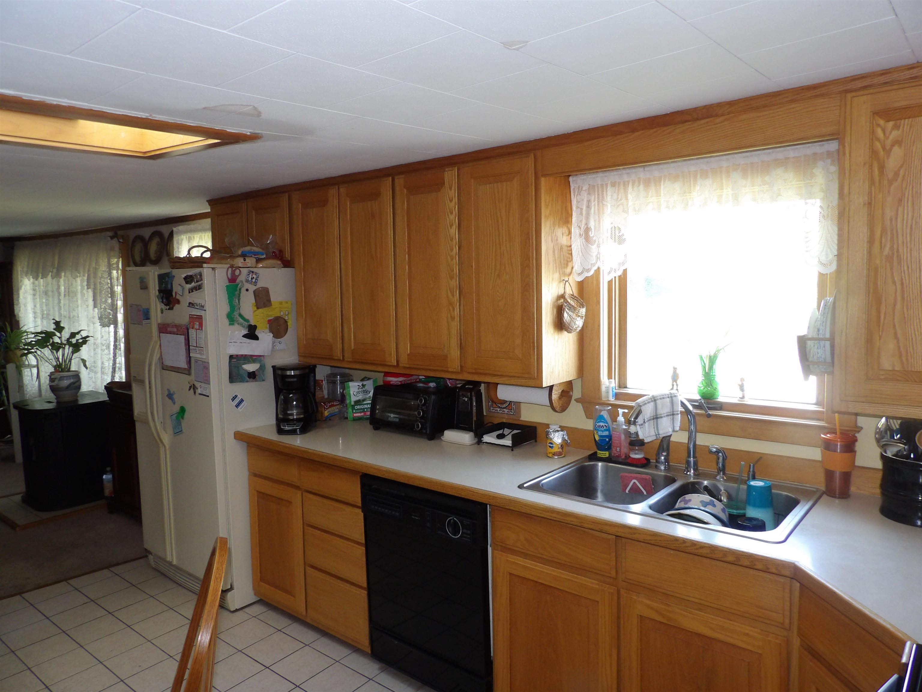 Lebanon, New Hampshire, 03766, United States, 4 Bedrooms Bedrooms, ,2 BathroomsBathrooms,Residential,For Sale,1918563
