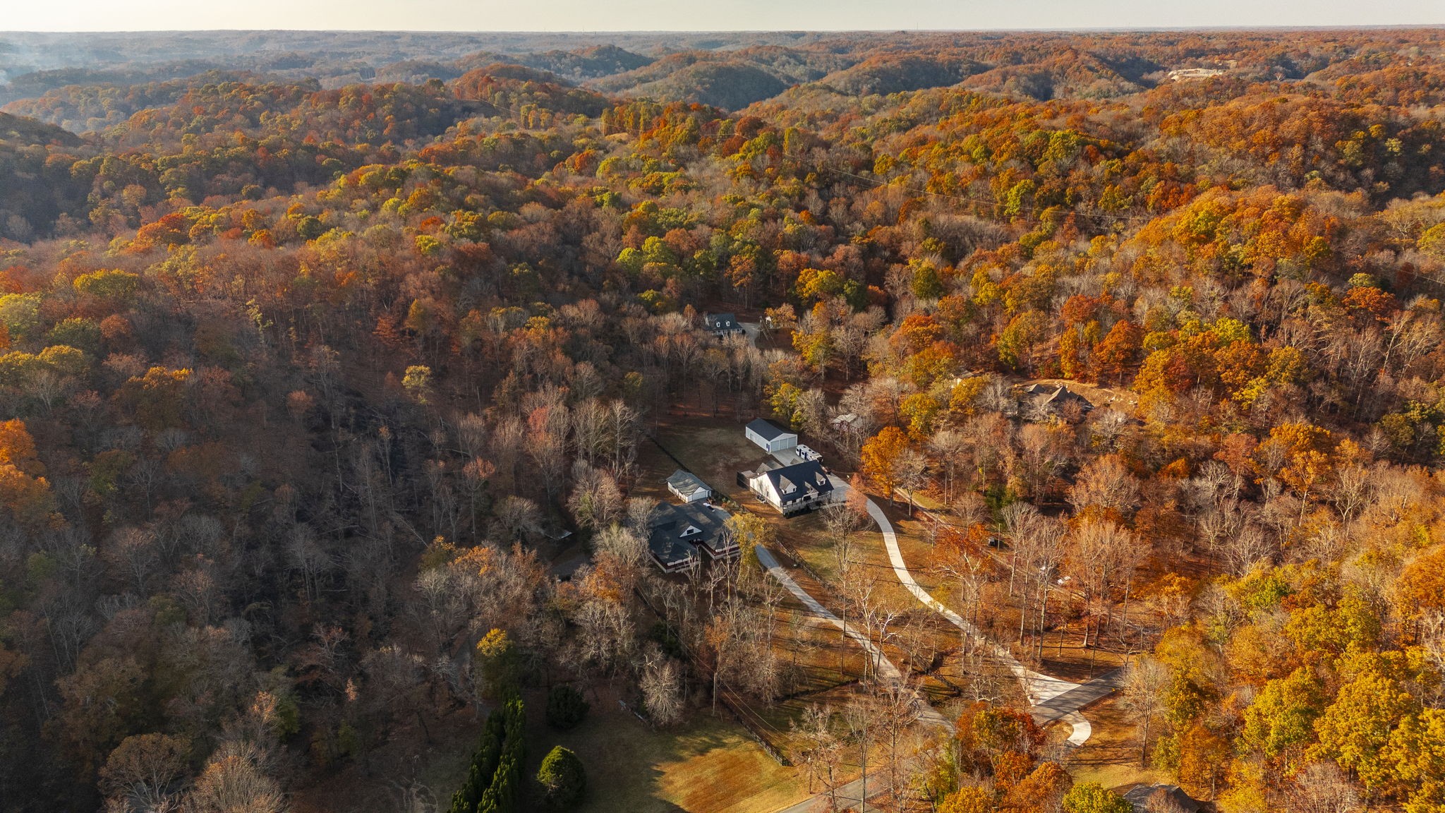 Goodlettsville, Tennessee, 37072, United States, 4 Bedrooms Bedrooms, ,6 BathroomsBathrooms,Residential,For Sale,1996833