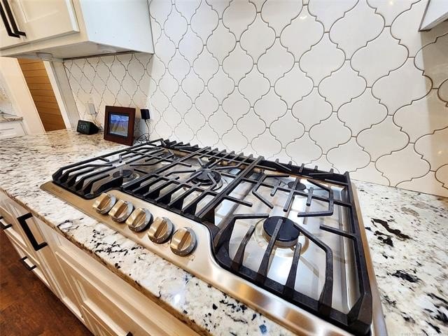 Tahlequah, Oklahoma, 74464, United States, 4 Bedrooms Bedrooms, ,4 BathroomsBathrooms,Residential,For Sale,1984008