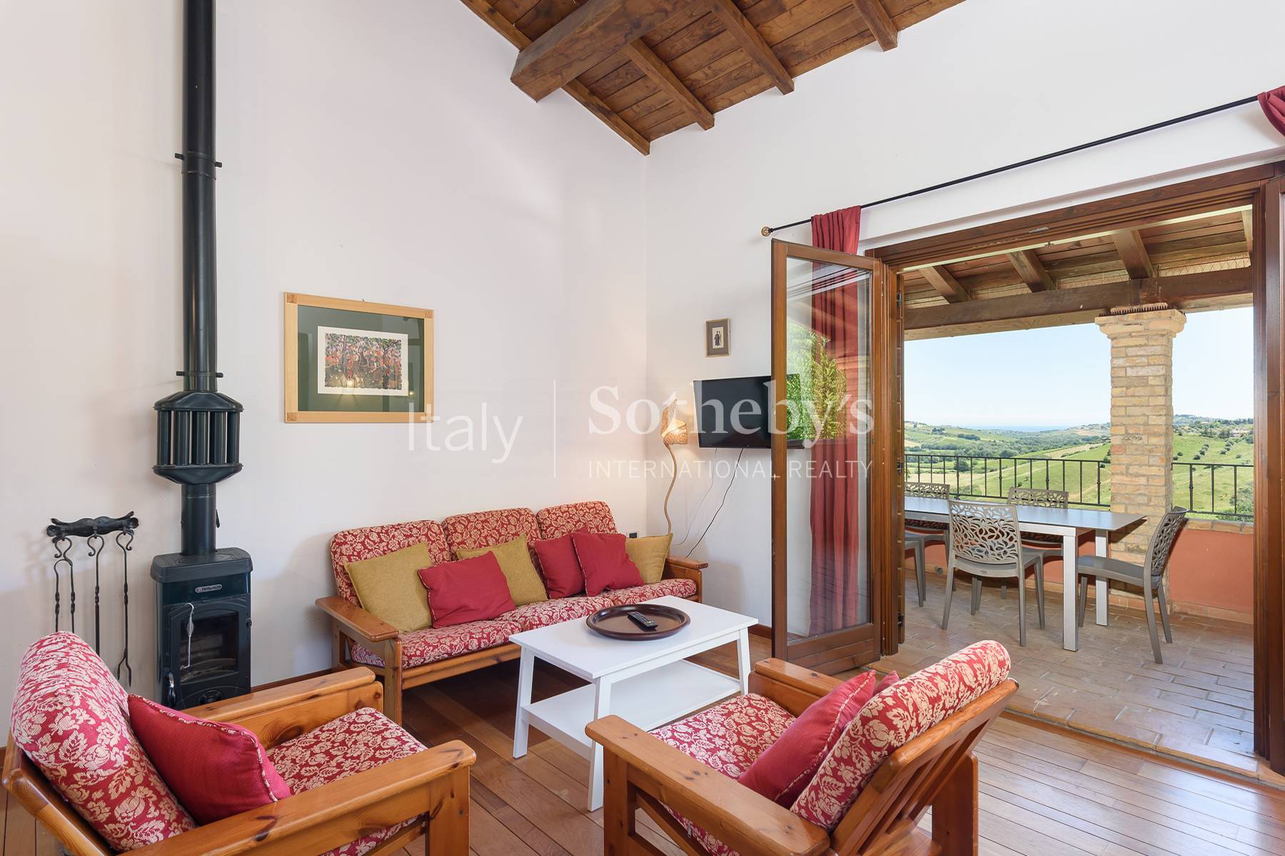  Renovated estate with pool and panoramic view - 物件實景