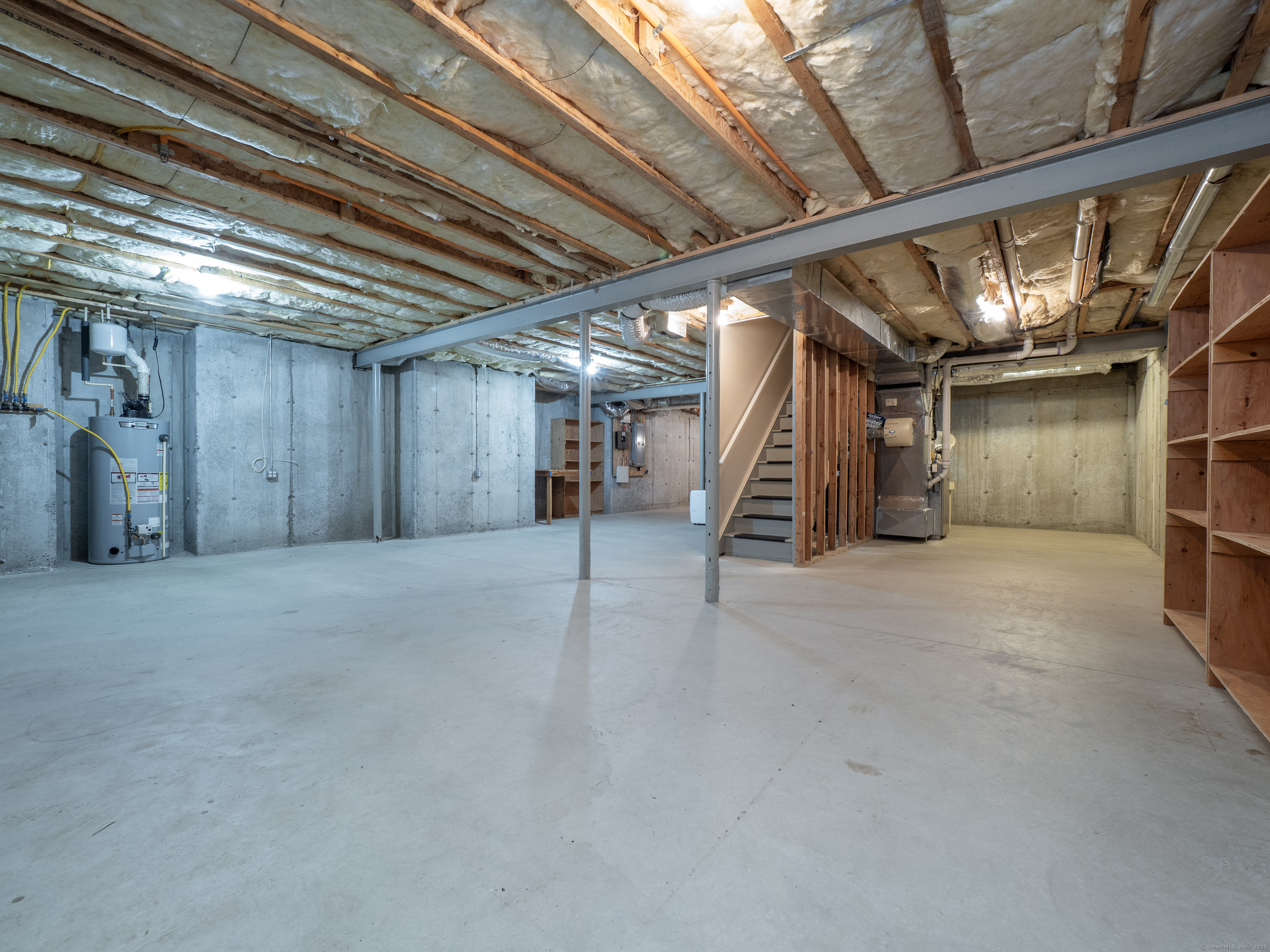 Ridgefield, Connecticut, 06877, United States, 2 Bedrooms Bedrooms, ,3 BathroomsBathrooms,Residential,For Sale,1940449