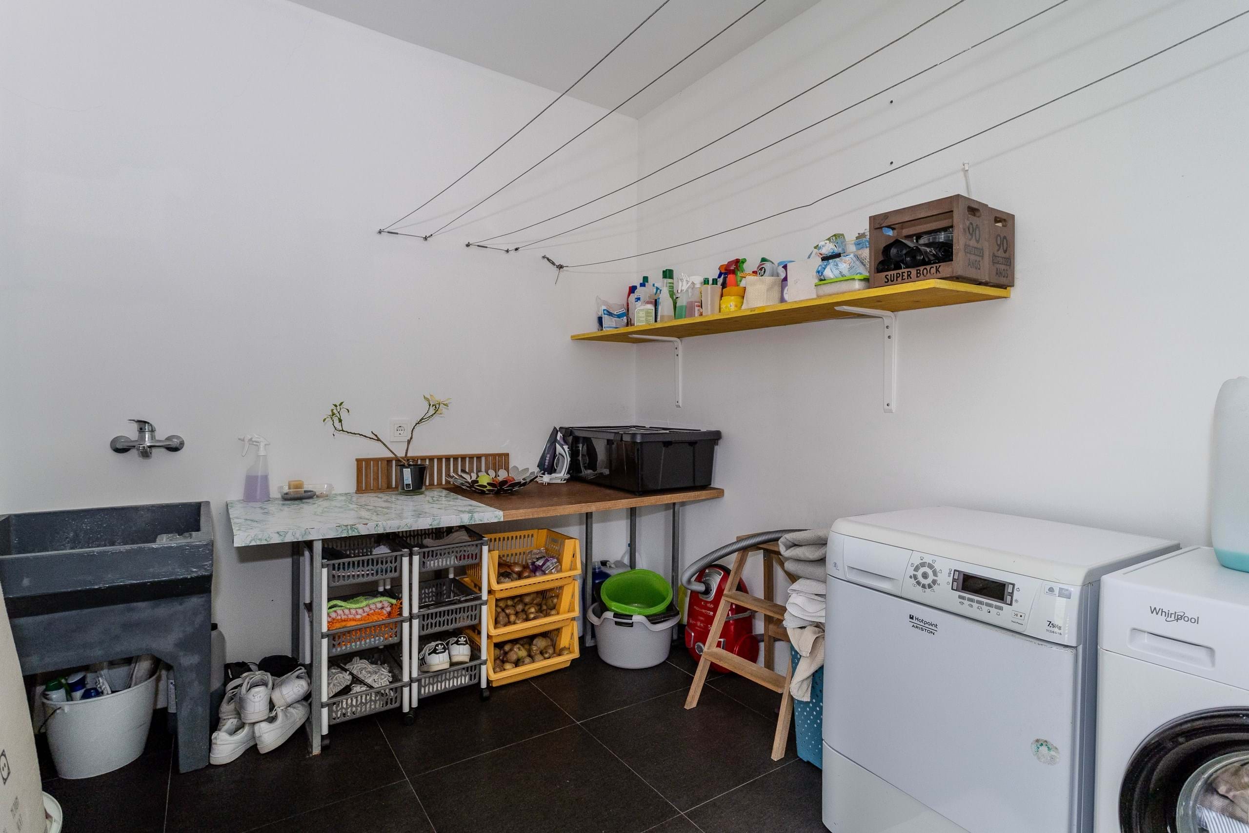 Ponta Delgada, Ilha de São Miguel, 9560-501, PT, 3 Bedrooms Bedrooms, ,4 BathroomsBathrooms,Residential,For Sale,1826448