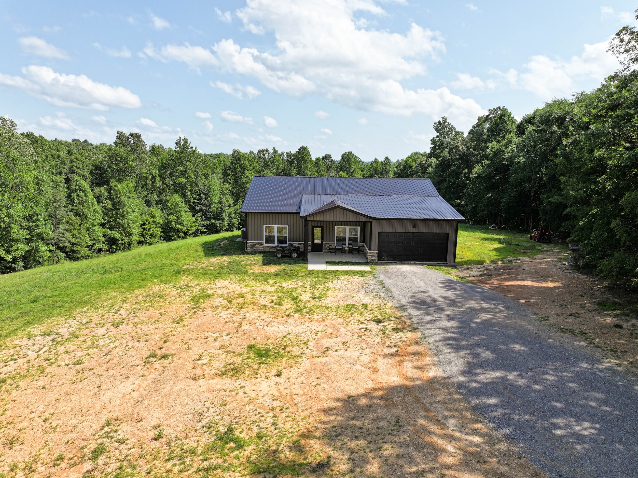 Indian Mound, Tennessee, 37079, United States, 3 Bedrooms Bedrooms, ,2 BathroomsBathrooms,Residential,For Sale,1866881