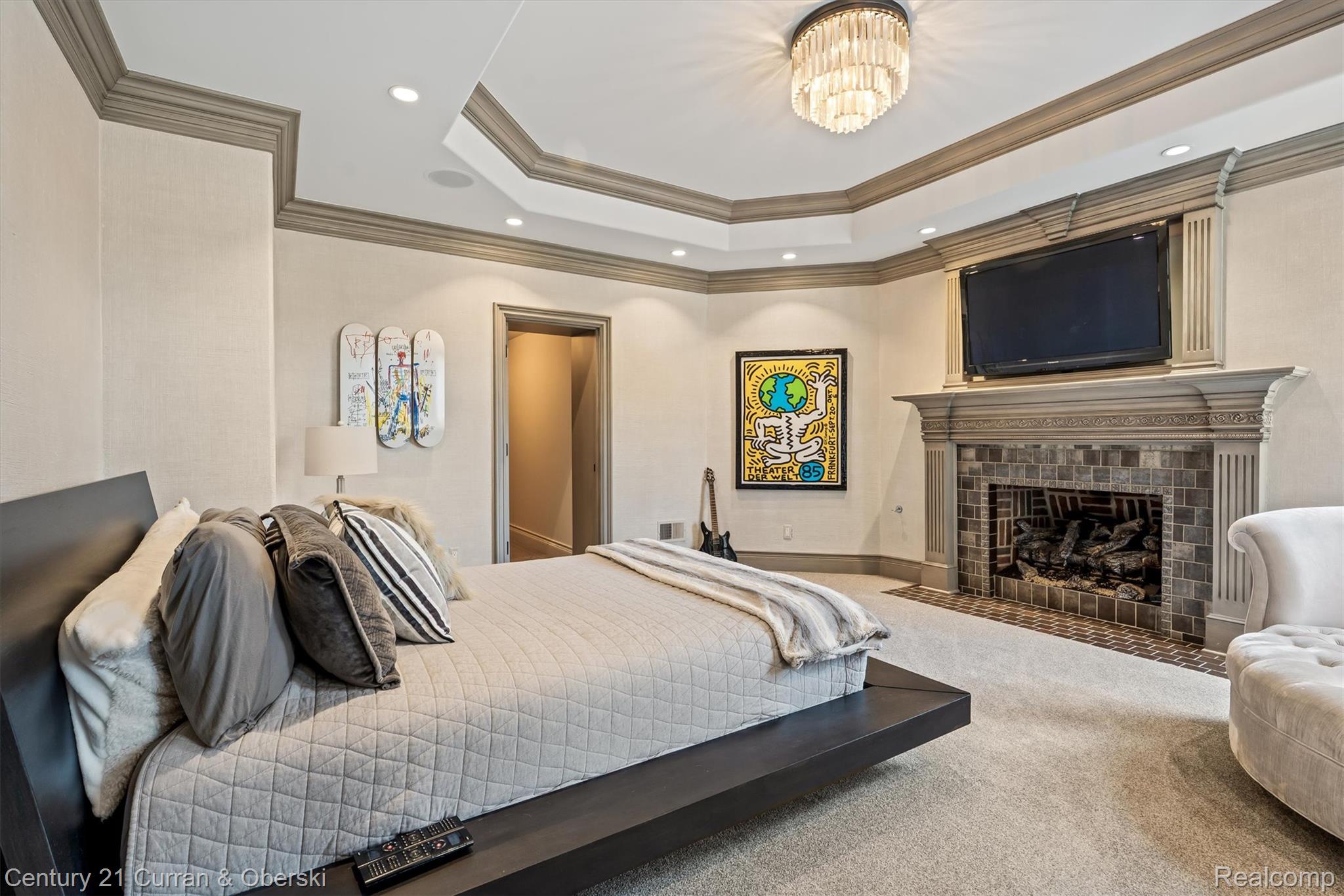 Northville, Michigan, 48168, United States, 4 Bedrooms Bedrooms, ,7 BathroomsBathrooms,Residential,For Sale,2038864