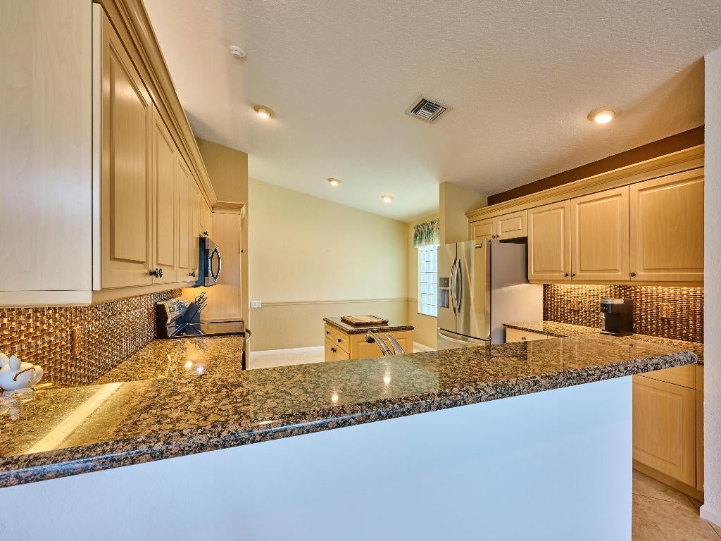 Boynton Beach, Florida, 33437, United States, 3 Bedrooms Bedrooms, ,2 BathroomsBathrooms,Residential,For Sale,1980529