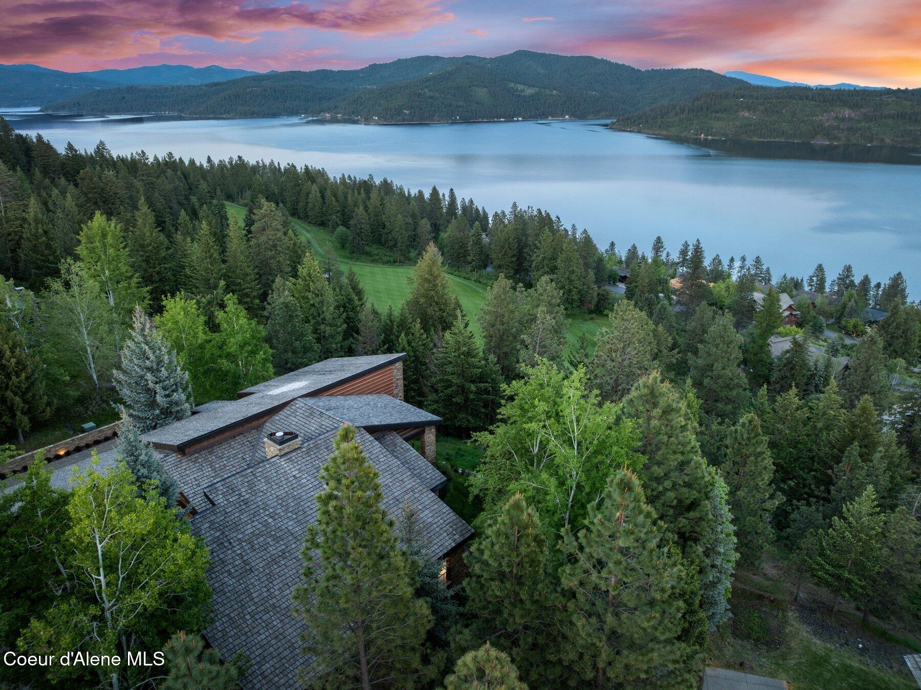 Coeur D'alene, Idaho, 83814, United States, 3 Bedrooms Bedrooms, ,1 BathroomBathrooms,Residential,For Sale,1837044