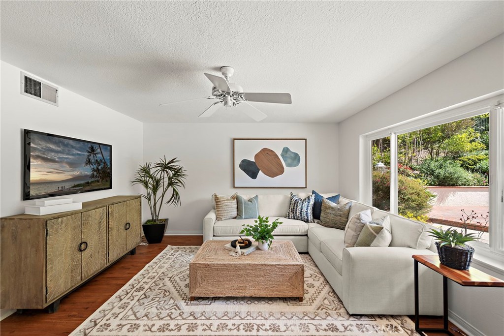 Laguna Hills, California, 92653, United States, 5 Bedrooms Bedrooms, ,5 BathroomsBathrooms,Residential,For Sale,1795346