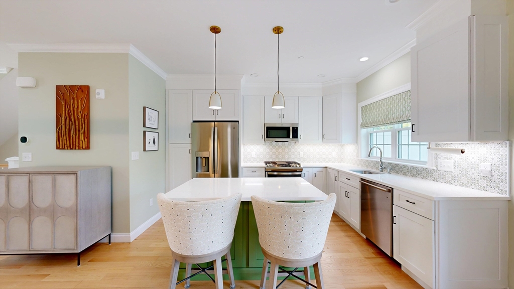 Peabody, Massachusetts, 01960, United States, 3 Bedrooms Bedrooms, ,4 BathroomsBathrooms,Residential,For Sale,2048851