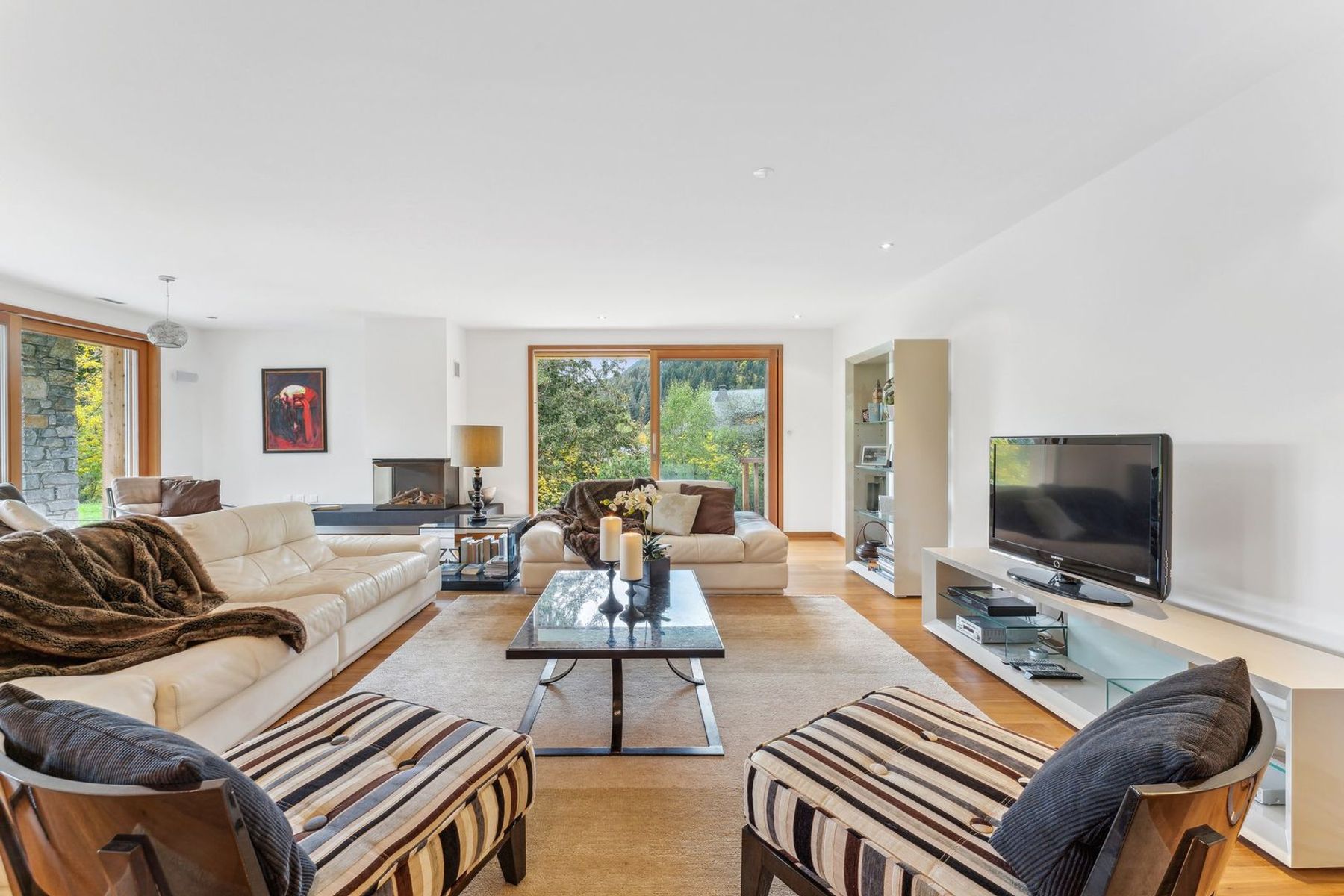  Villars, luxurious 6 pcs contemporary, garden, 2 parkings, ski in/ski out - 物件實景