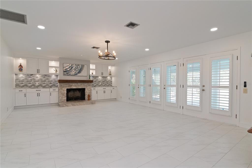 Tampa, Florida, 33615, United States, 4 Bedrooms Bedrooms, ,3 BathroomsBathrooms,Residential,For Sale,1838876