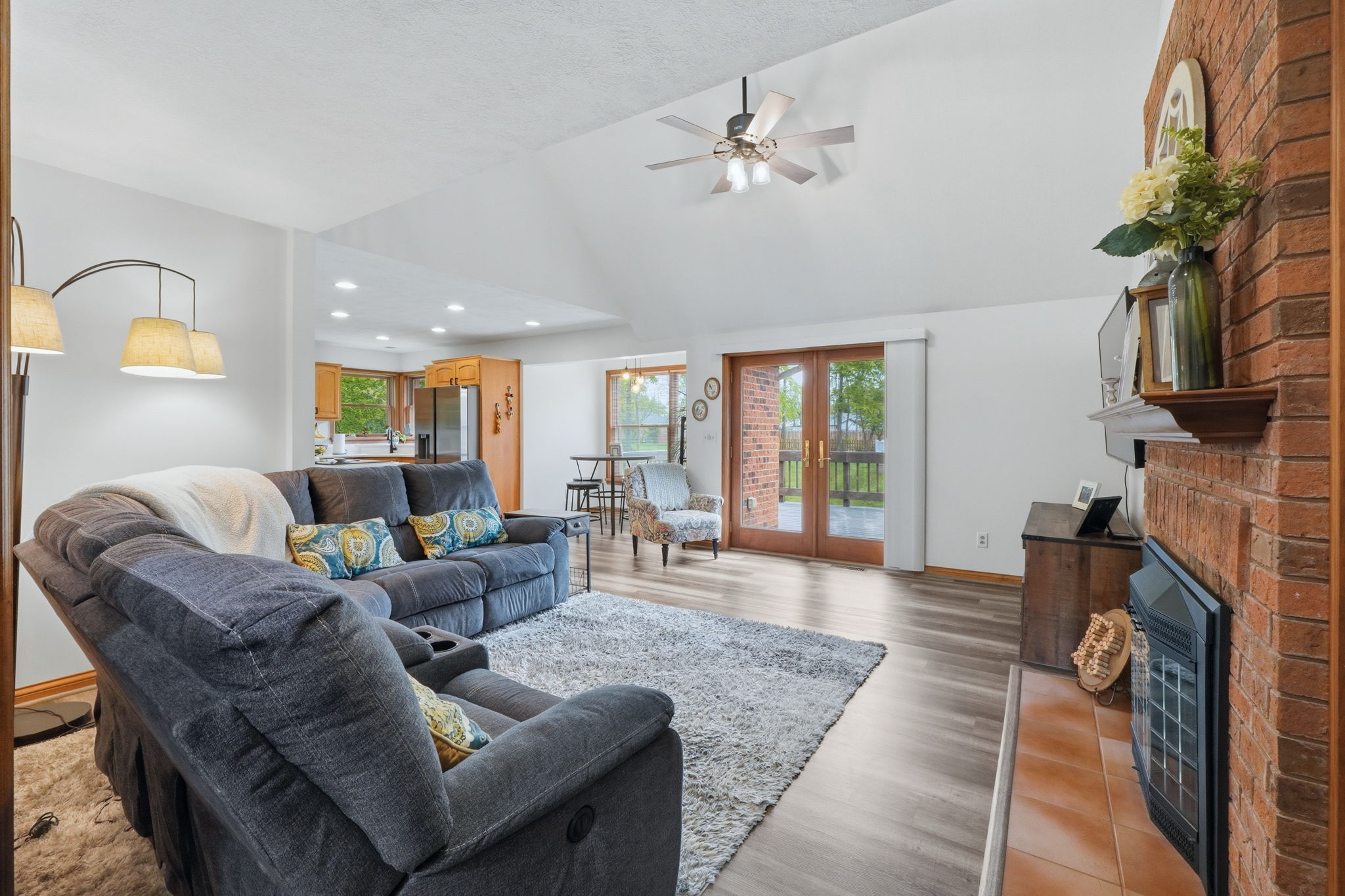  Stunning 4 Bedroom Home in Desirable Fort Wayne Neighborhood - 物件實景