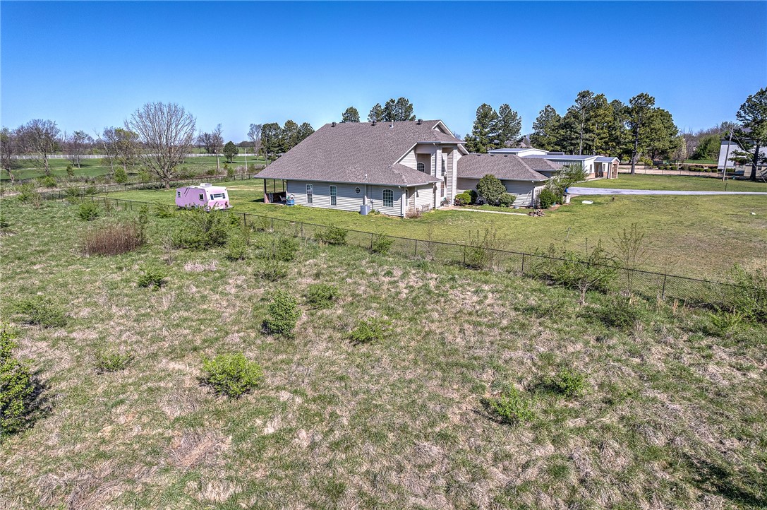 Rogers, Arkansas, 72758, United States, 3 Bedrooms Bedrooms, ,3 BathroomsBathrooms,Residential,For Sale,1908292