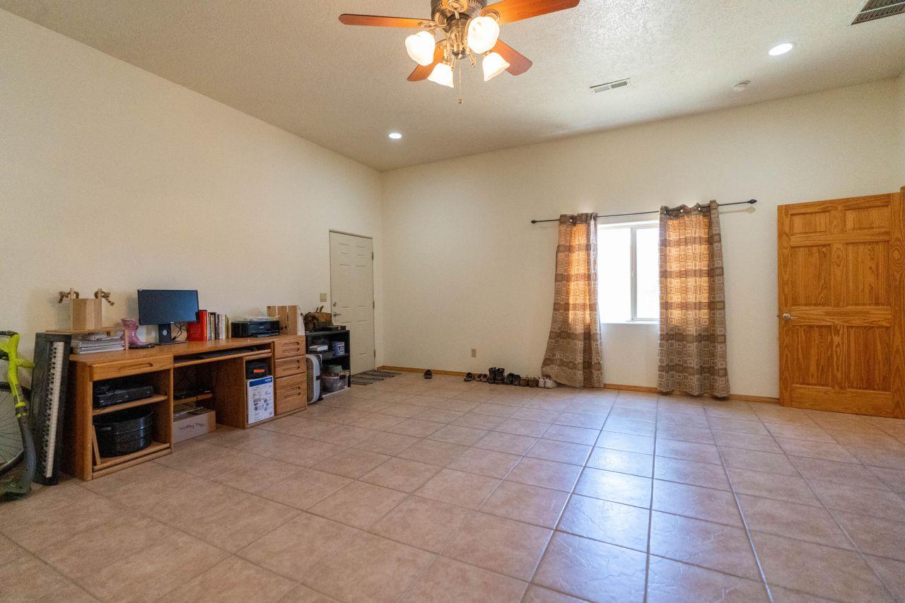 Los Ranchos, New Mexico, 87114, United States, 4 Bedrooms Bedrooms, ,5 BathroomsBathrooms,Residential,For Sale,1720943
