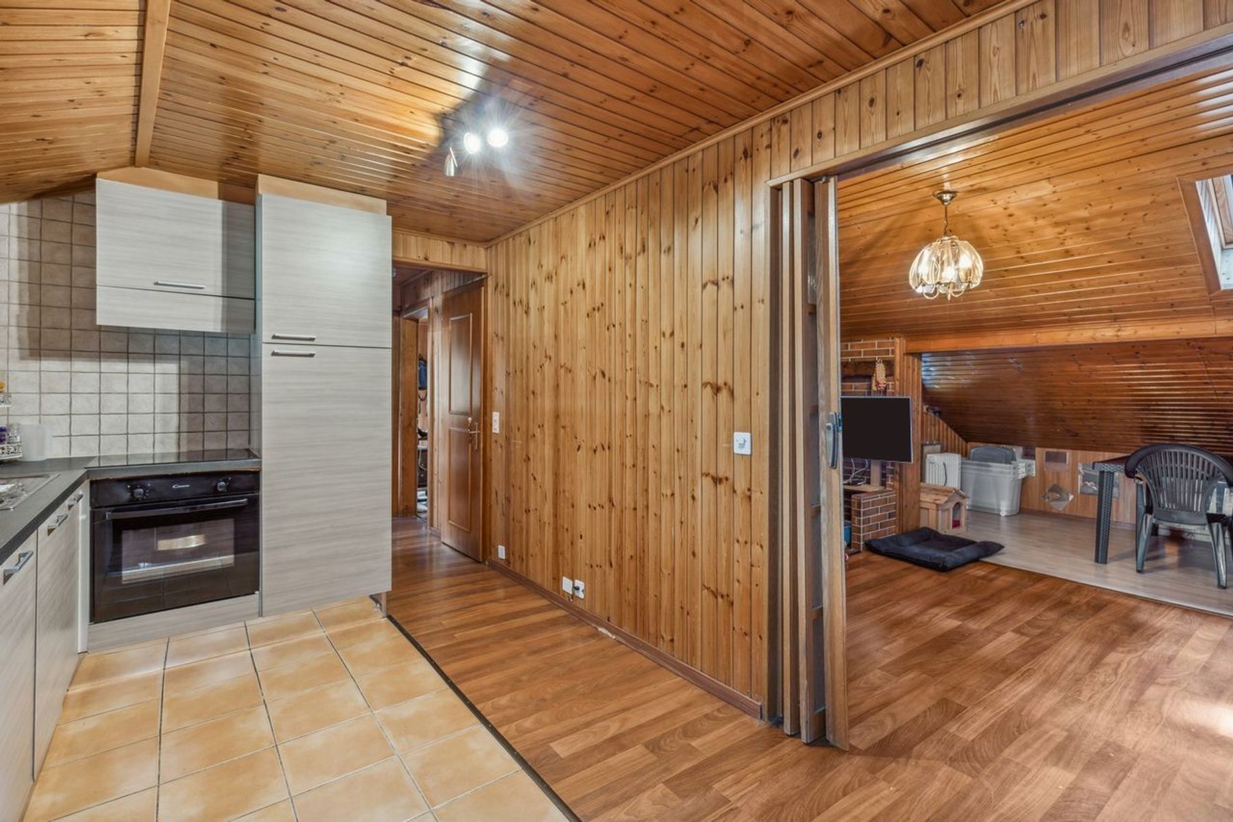  Rental chalet with 3 apartments - 5.6% gross yield - 物件實景