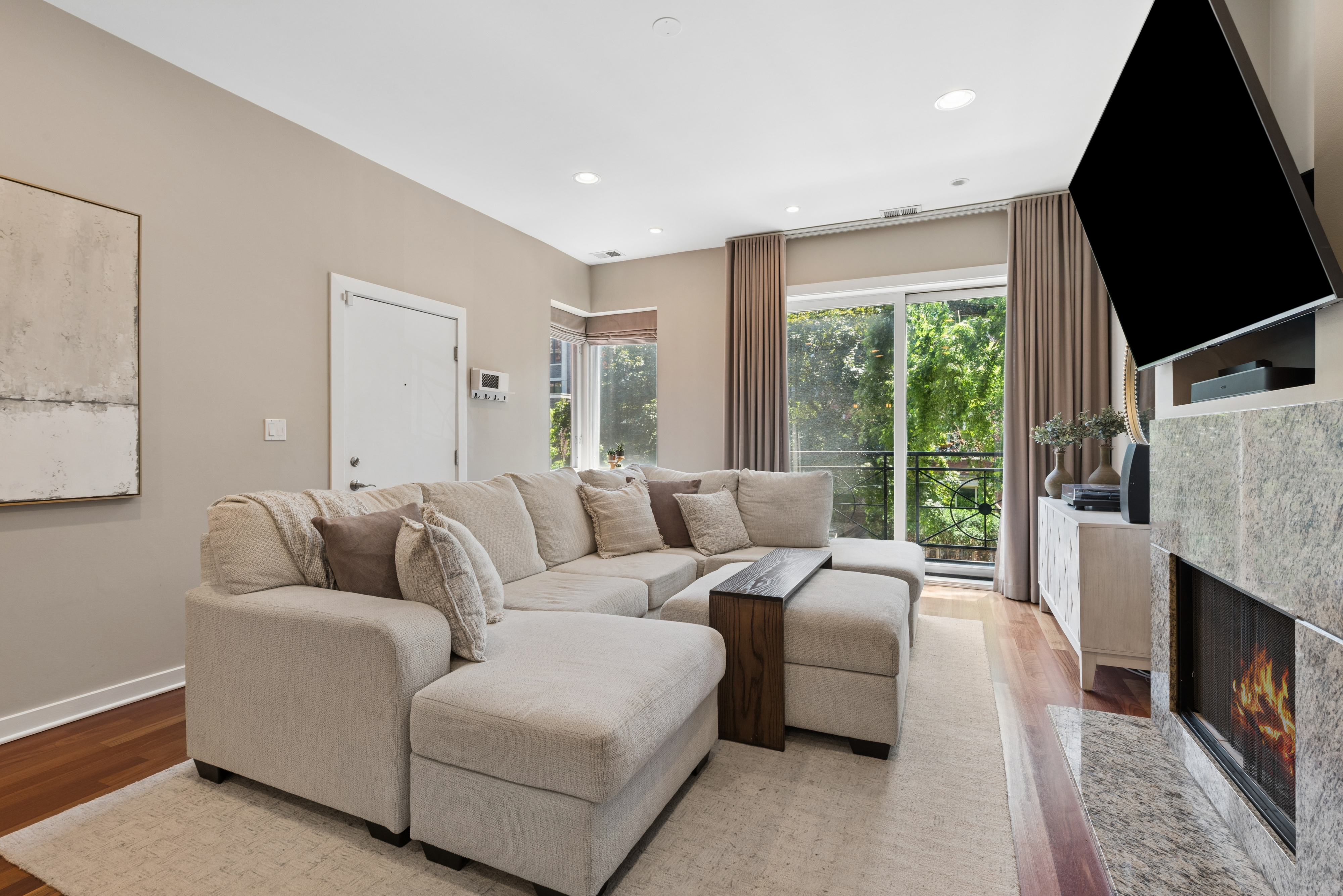  Experience Refined Bucktown Living - 物件實景