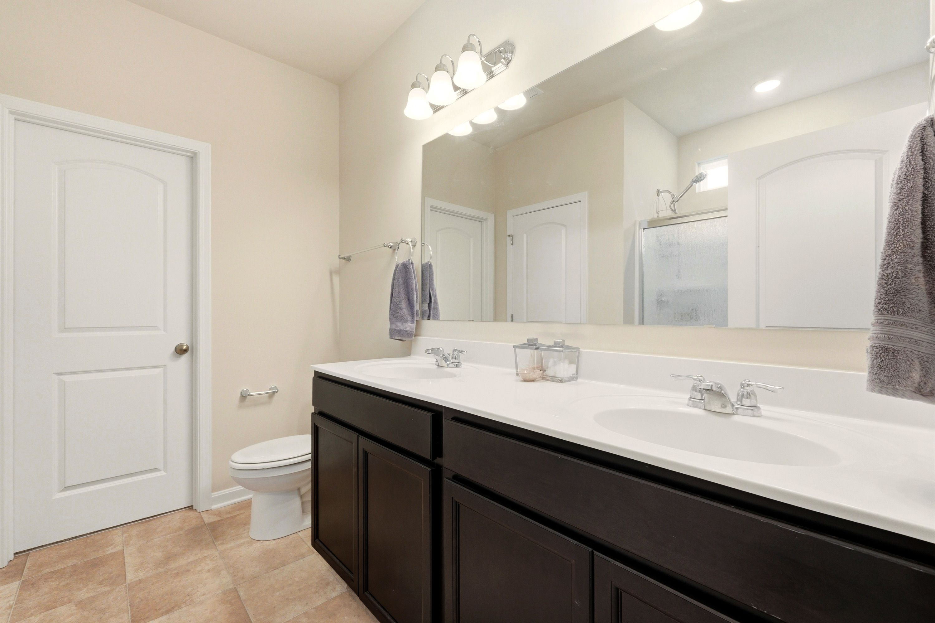  4009 Mosswood Lane, Louisville, KY 40291 - 物件實景