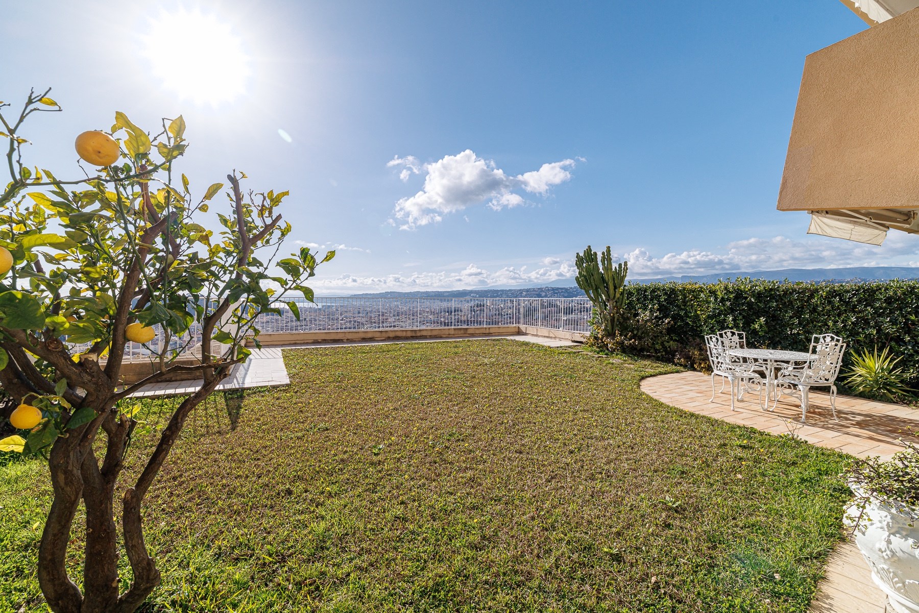  3-room apartment in Nice Mont Alban Mont Boron with garden, terrace and sea view - 物件實景