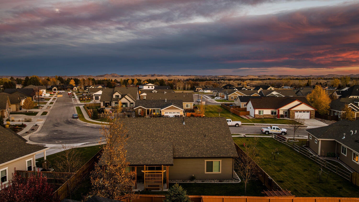 Sheridan, Wyoming, 82801, United States, 4 Bedrooms Bedrooms, ,2 BathroomsBathrooms,Residential,For Sale,1980620