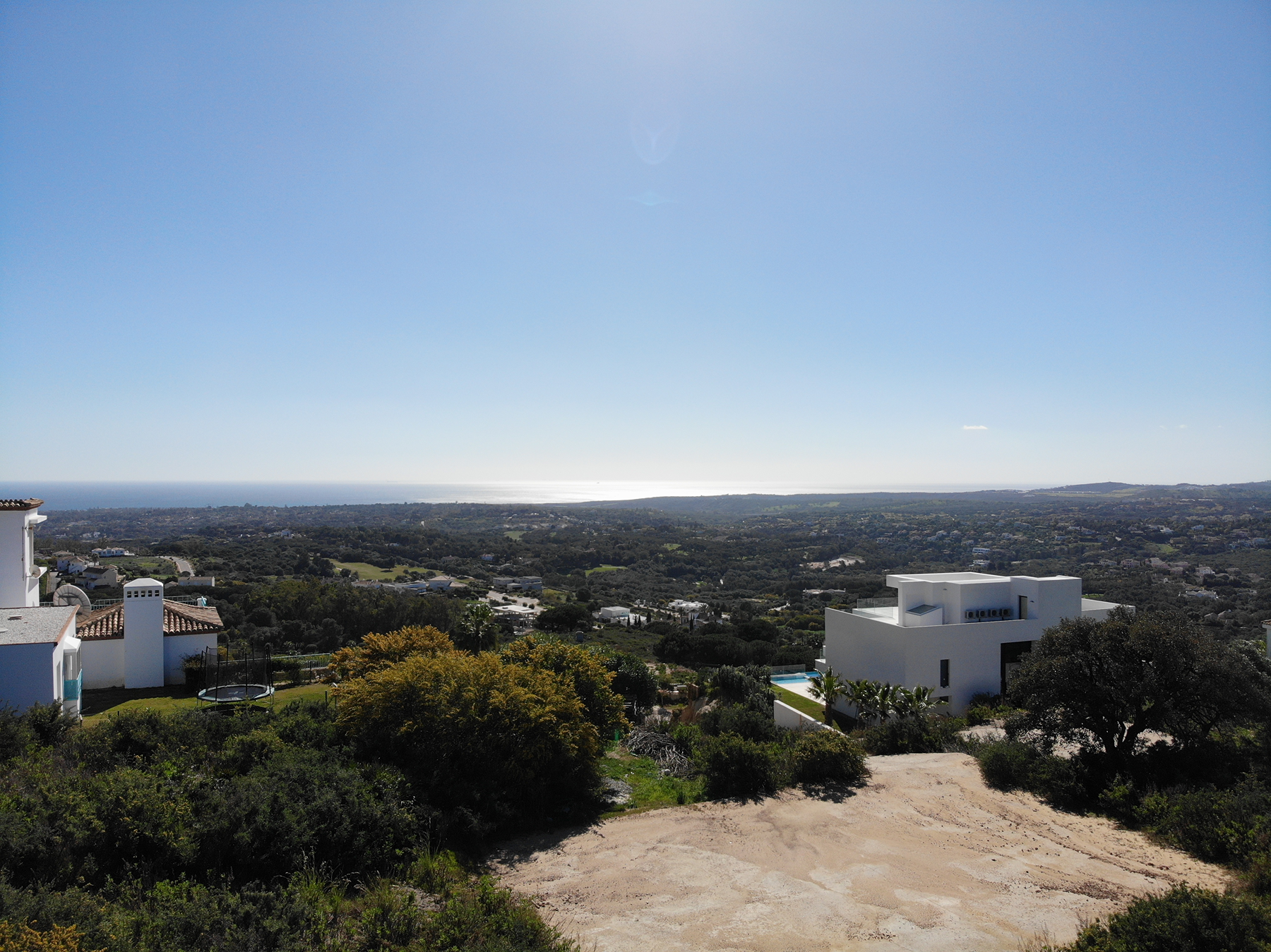 Turnkey custom villa project with panoramic views in La Reserva, Sotogrande - 物件實景