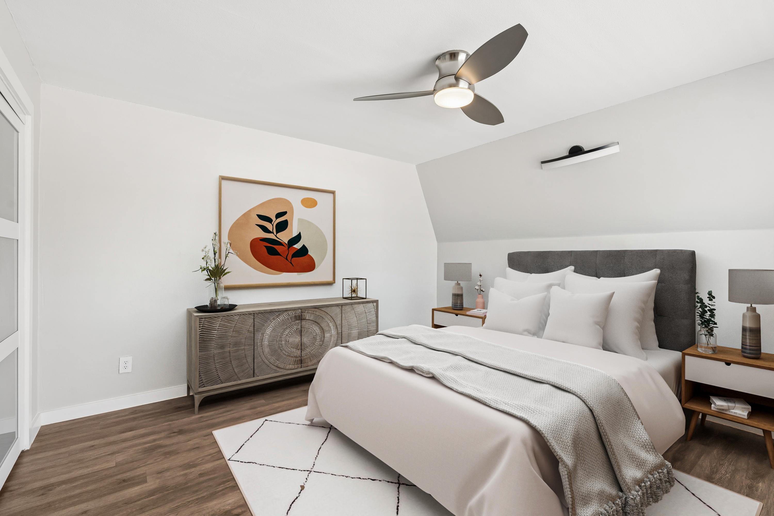  Katy Trail Condo Fully Remodeled with Private Turf Patio - 物件實景