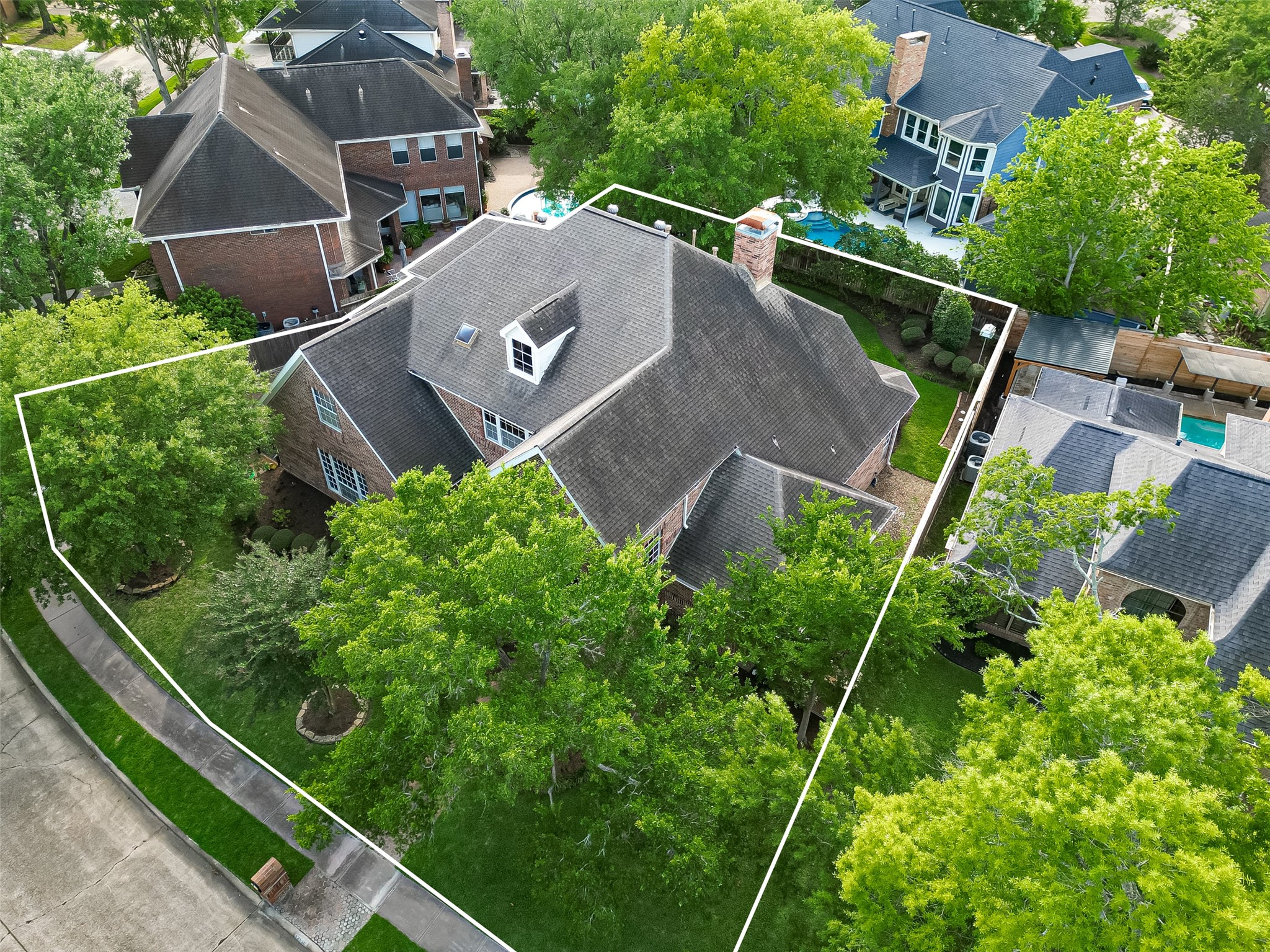  12130 Maple Rock Drive - 物件實景