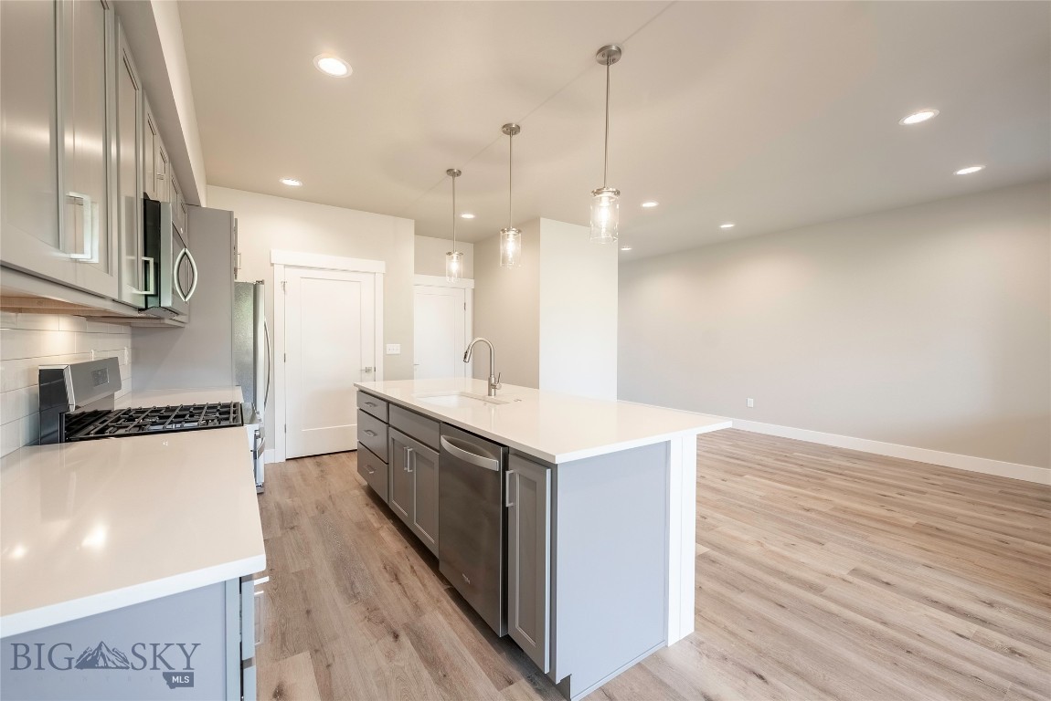 Bozeman, Montana, 59718, United States, 2 Bedrooms Bedrooms, ,2 BathroomsBathrooms,Residential,For Sale,1862202