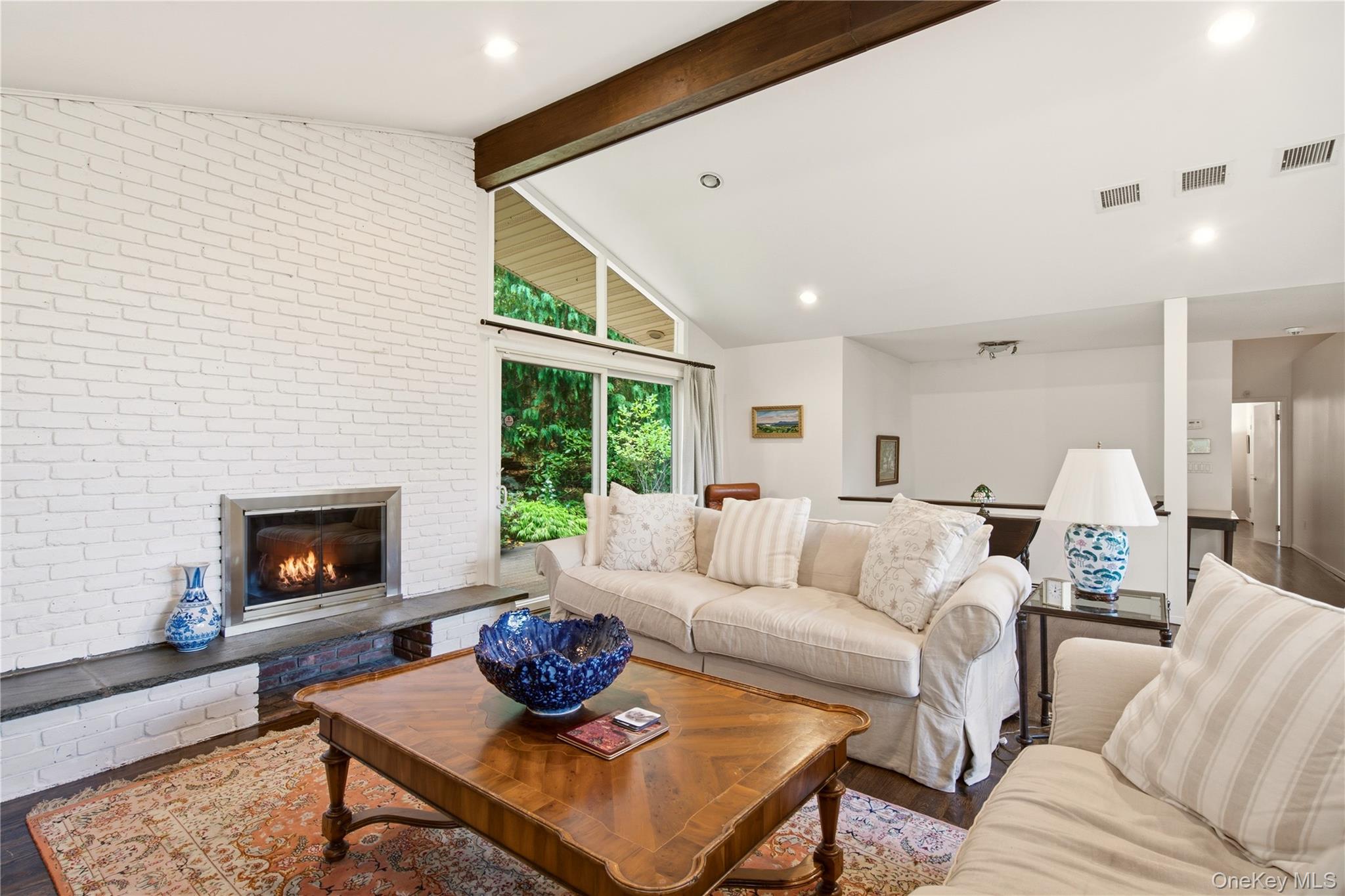  12 Sandy Hollow Road, Northport, NY, 11768 - 物件實景