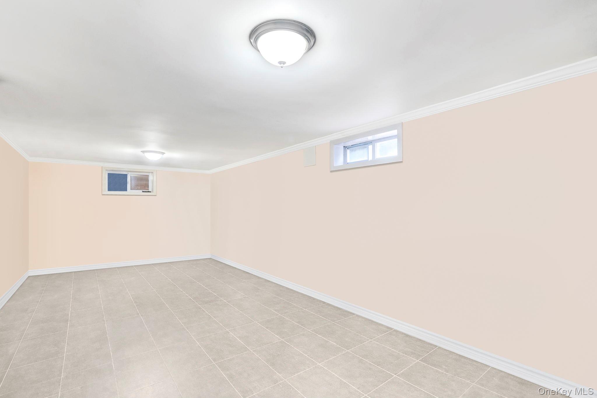  87-67 Chevy Chase, Jamaica Estates, NY, 11432 - 物件實景
