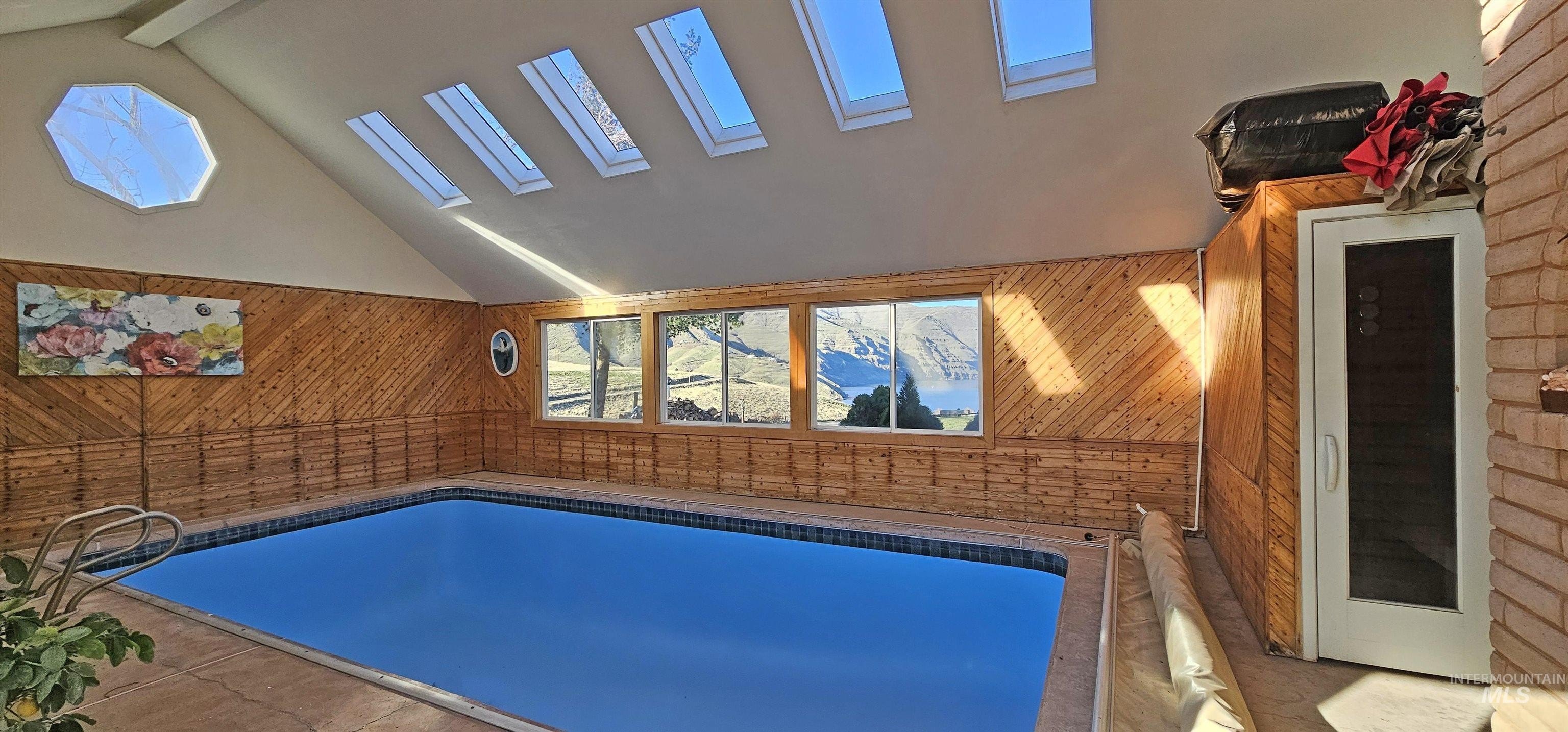 Clarkston, Washington, 99403, United States, 3 Bedrooms Bedrooms, ,3 BathroomsBathrooms,Residential,For Sale,1981338