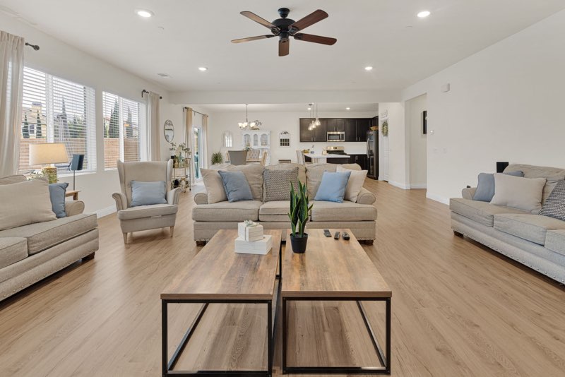 Victorville, California, 92392, United States, 4 Bedrooms Bedrooms, ,3 BathroomsBathrooms,Residential,For Sale,1993881