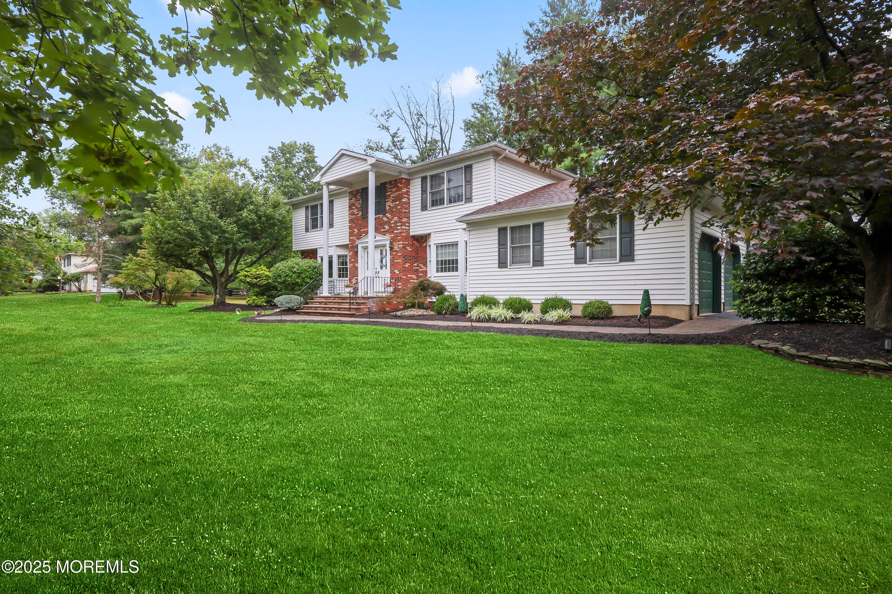 Marlboro, New Jersey, 07746, United States, 5 Bedrooms Bedrooms, ,3 BathroomsBathrooms,Residential,For Sale,1924539