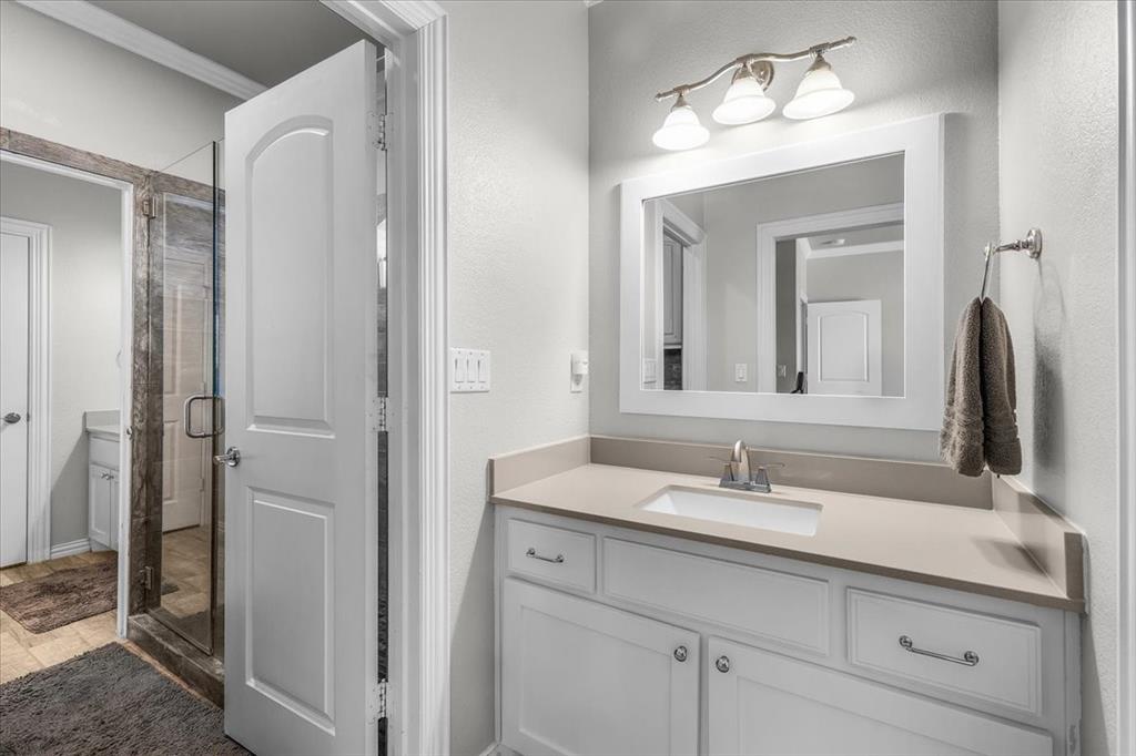 North Richland Hills, Texas, 76182, United States, 4 Bedrooms Bedrooms, ,4 BathroomsBathrooms,Residential,For Sale,2014039