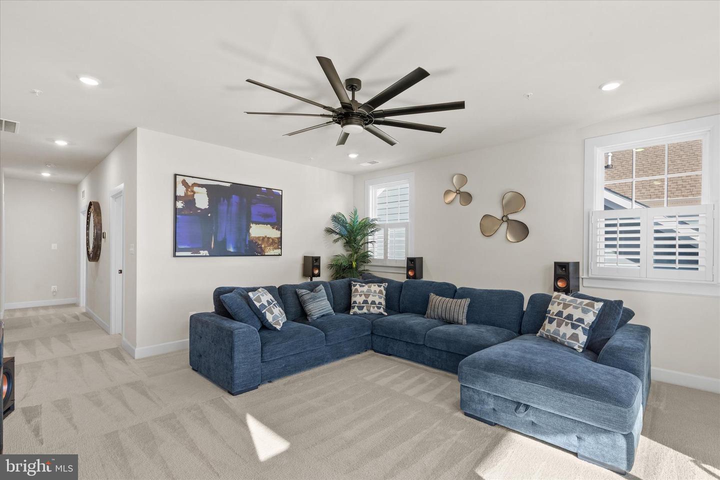 Berlin, Maryland, 21811, United States, 5 Bedrooms Bedrooms, ,4 BathroomsBathrooms,Residential,For Sale,1989737