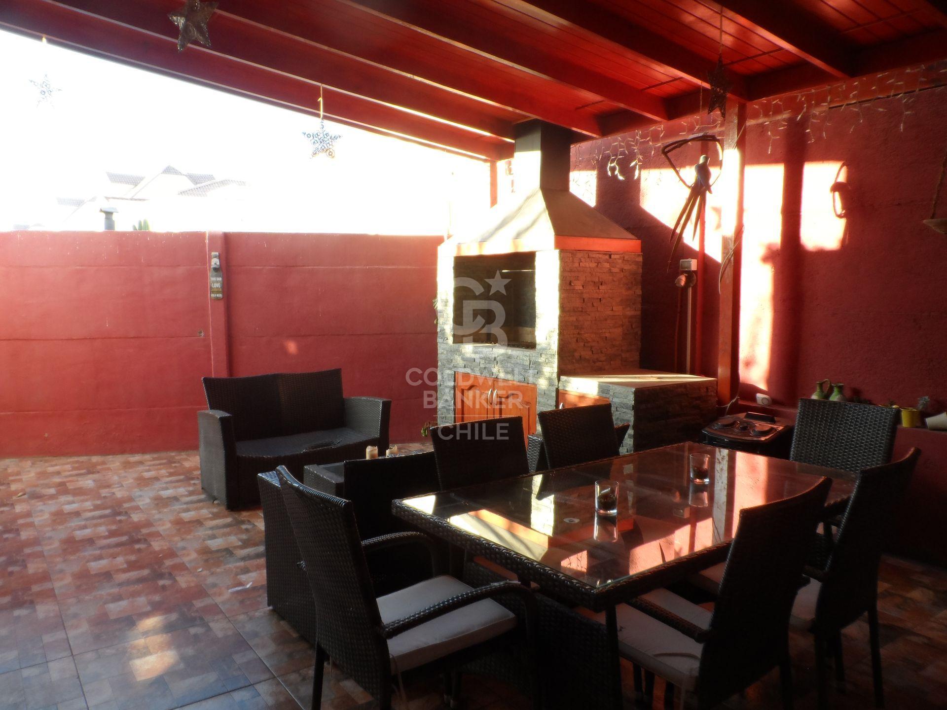 Antofagasta, Chile, 4 Bedrooms Bedrooms, ,2 BathroomsBathrooms,Residential,For Sale,1877161