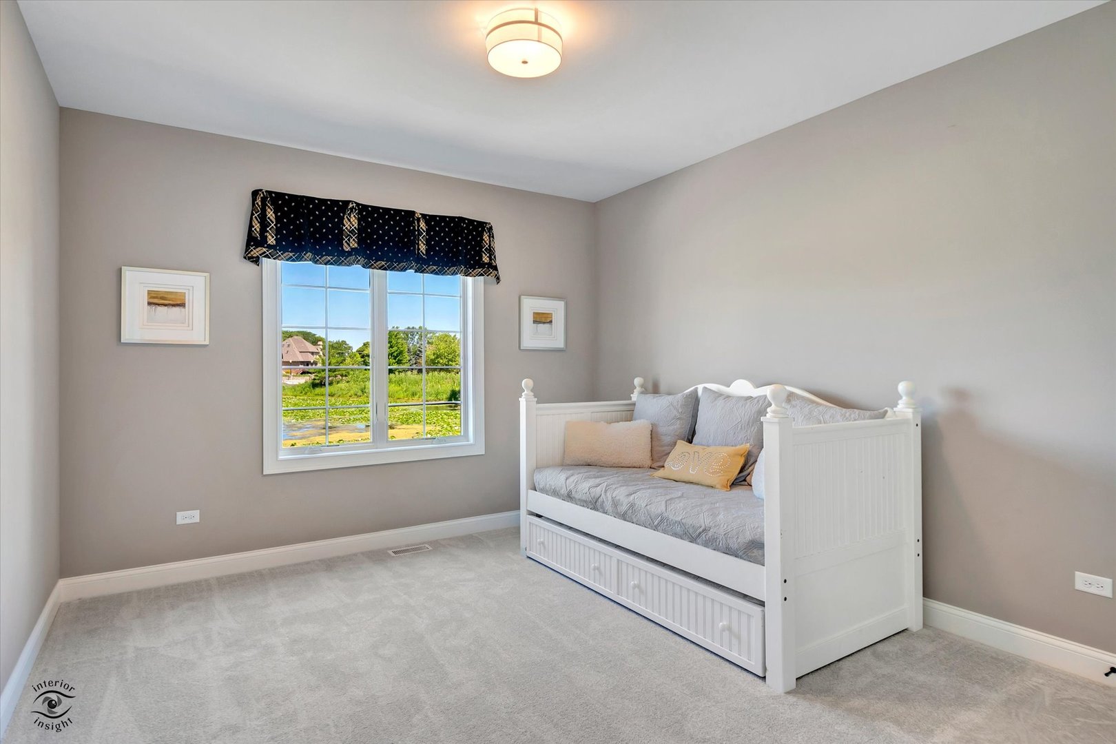 Frankfort, Illinois, 60423, United States, 2 Bedrooms Bedrooms, ,2 BathroomsBathrooms,Residential,For Sale,1915517