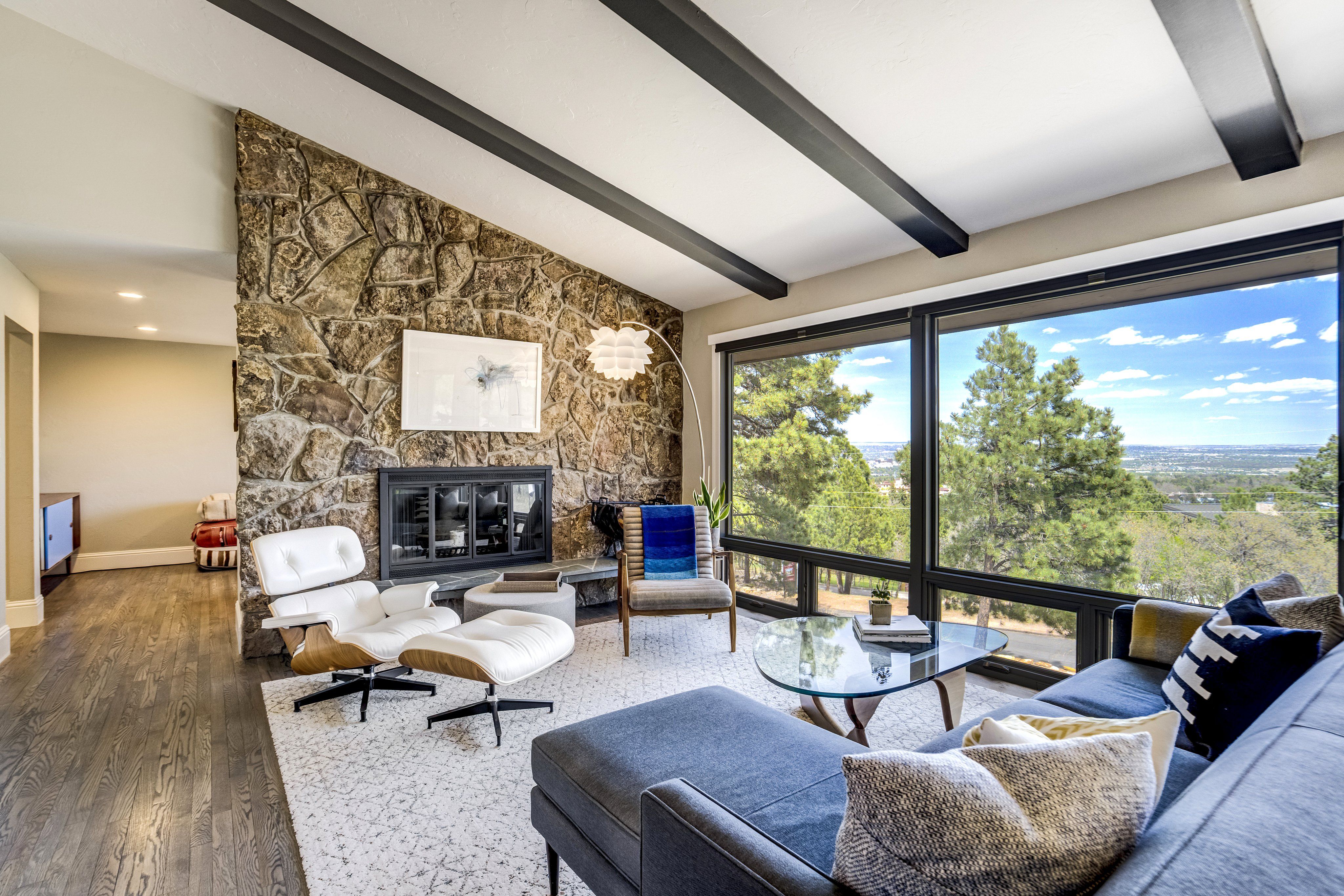  Don Price Mid-Century in Broadmoor Heights: 8 Midland Road - 物件實景