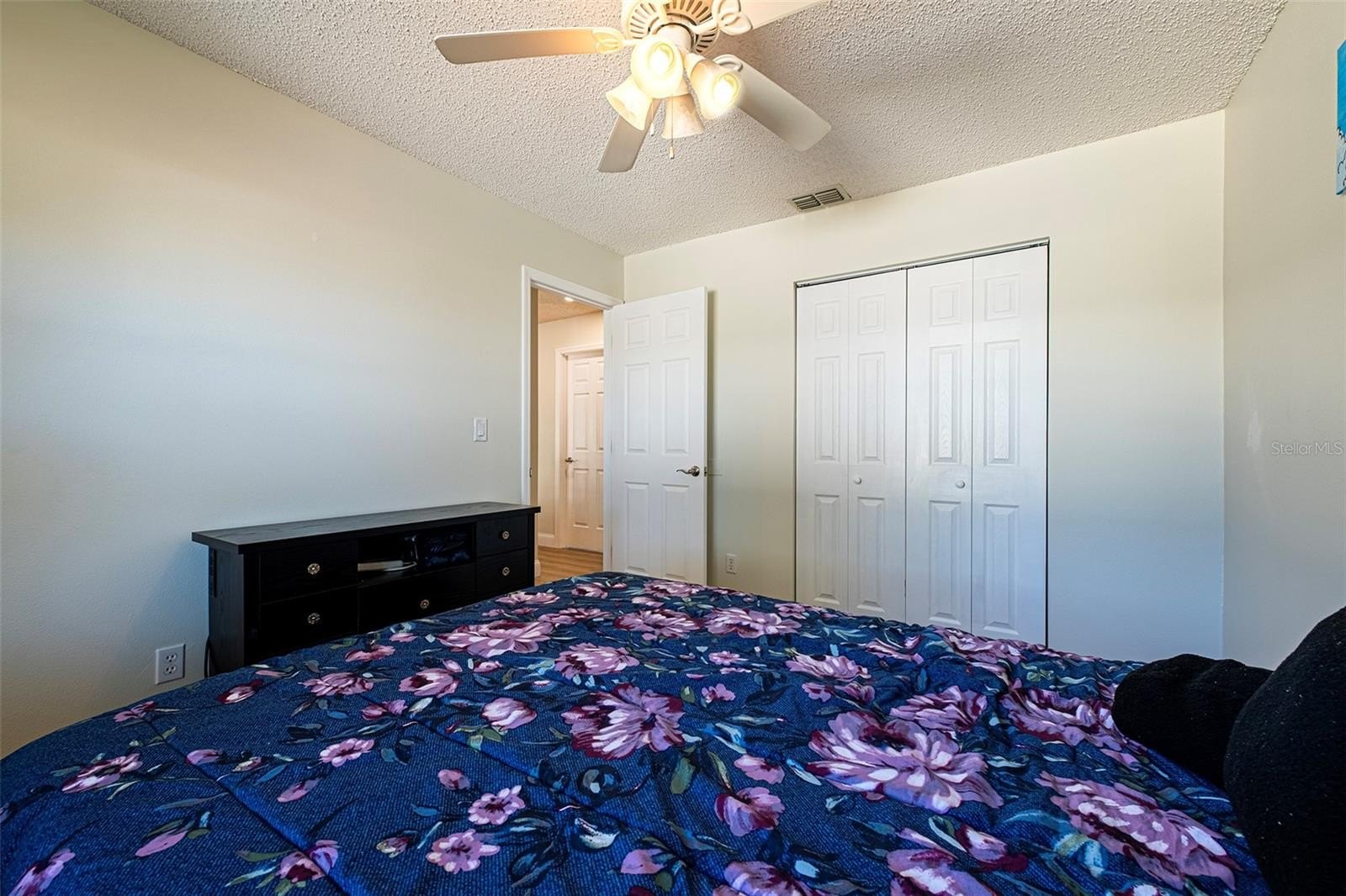 PINELLAS PARK, Florida, 33782, United States, 4 Bedrooms Bedrooms, ,2 BathroomsBathrooms,Residential,For Sale,1990767