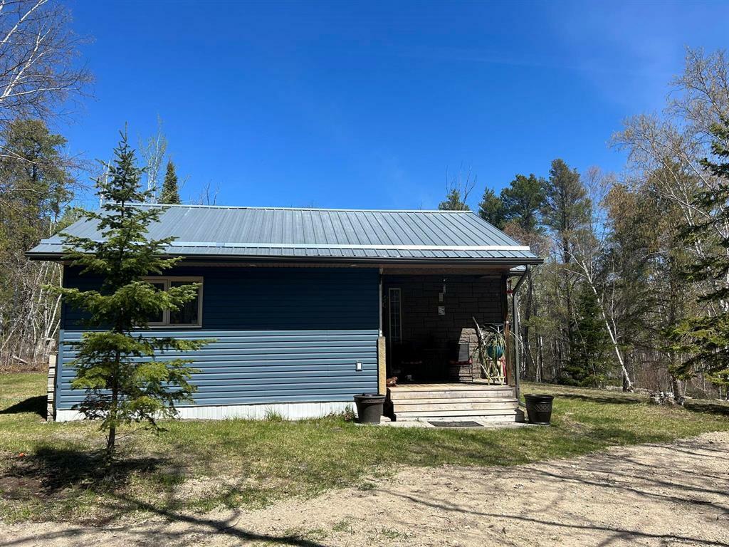 TRAVERSE BAY, Manitoba, R0E 2A0, CA, 2 Bedrooms Bedrooms, ,1 BathroomBathrooms,Residential,For Sale,1838361