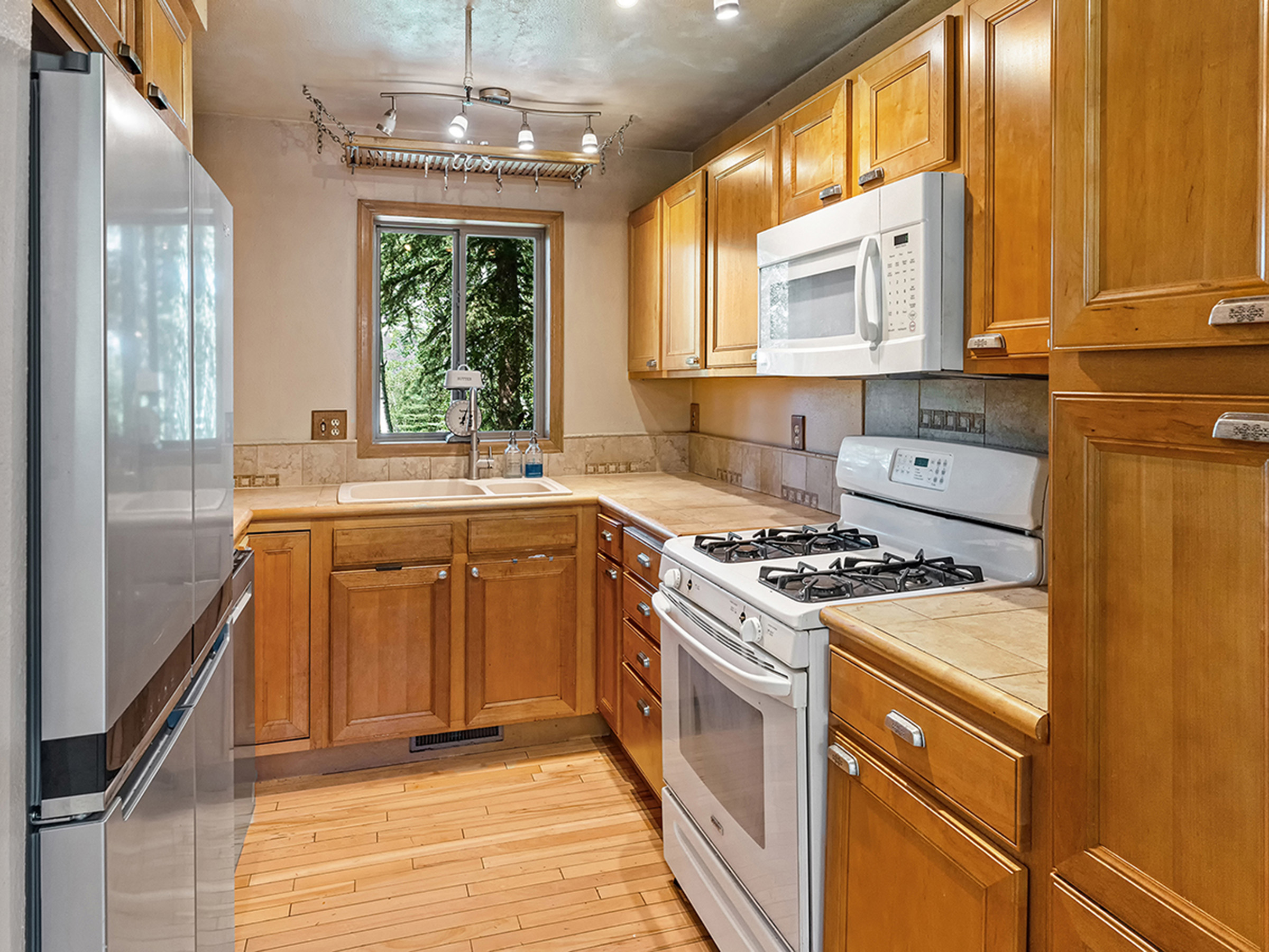  22610 Snowbird Trail, Oak Creek, CO, 80467 - 物件實景
