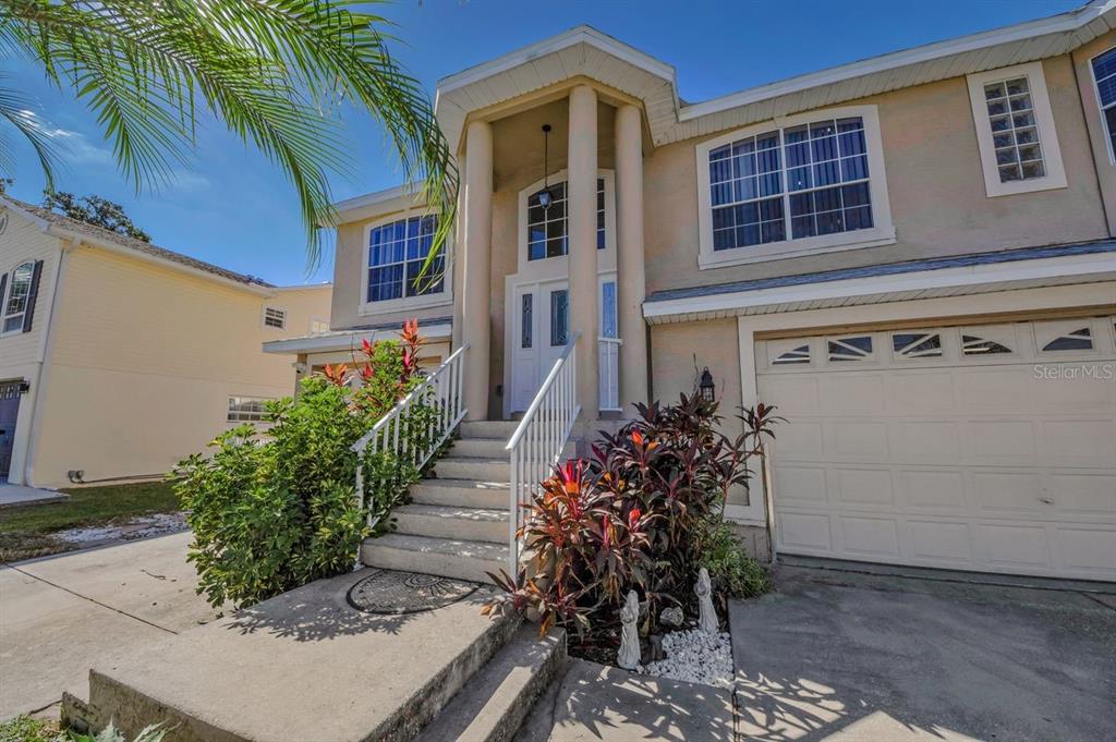 New Port Richey, Florida, 34653, United States, 4 Bedrooms Bedrooms, ,5 BathroomsBathrooms,Residential,For Sale,1989406