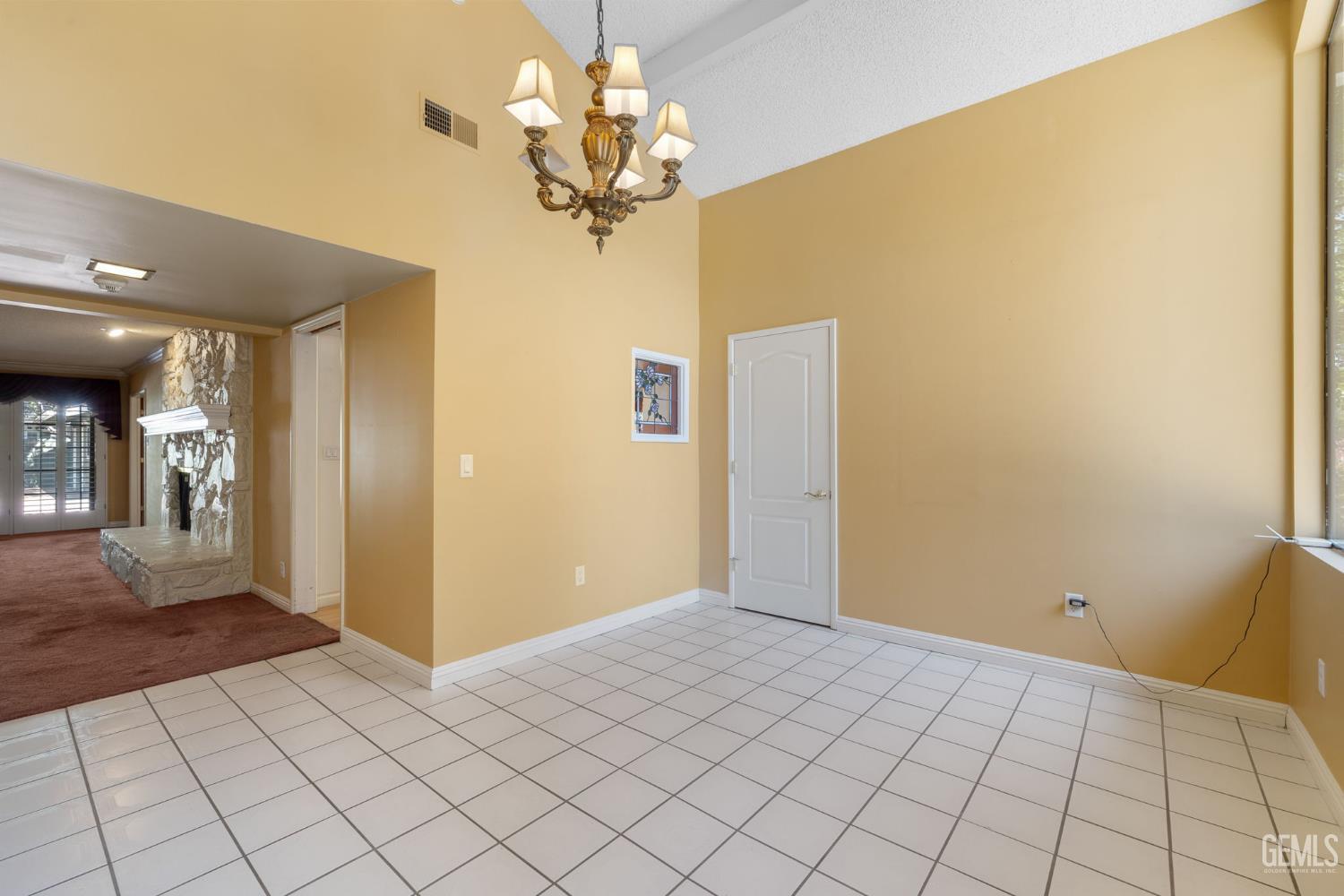 Bakersfield, California, 93309, United States, 4 Bedrooms Bedrooms, ,4 BathroomsBathrooms,Residential,For Sale,1859611