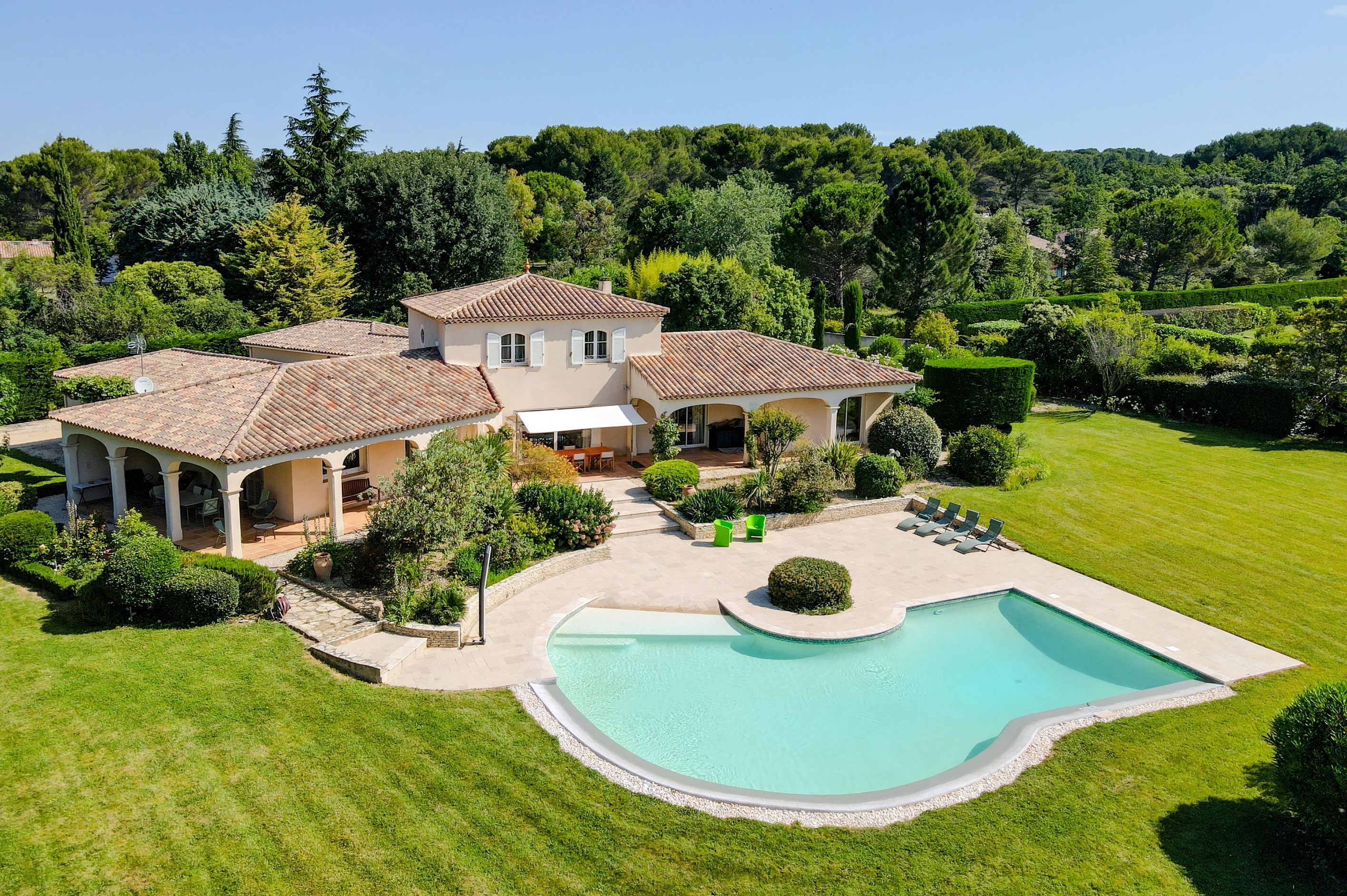 280 m² house near Aix en Provence - 物件實景