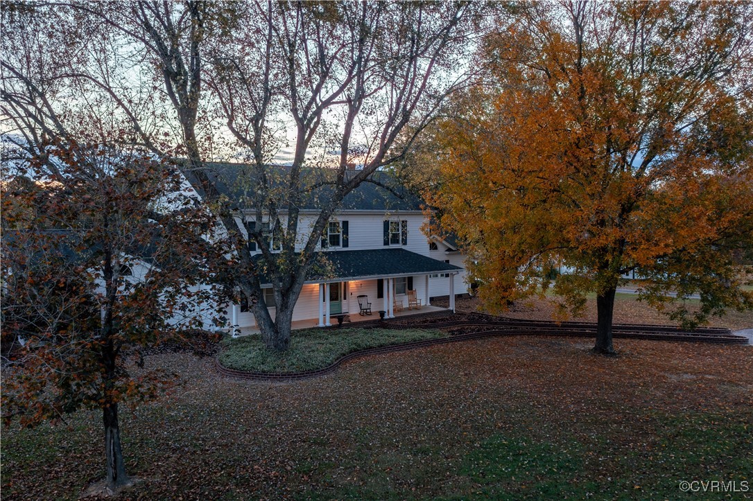 Crewe, Virginia, 23930, United States, 5 Bedrooms Bedrooms, ,4 BathroomsBathrooms,Residential,For Sale,1887087