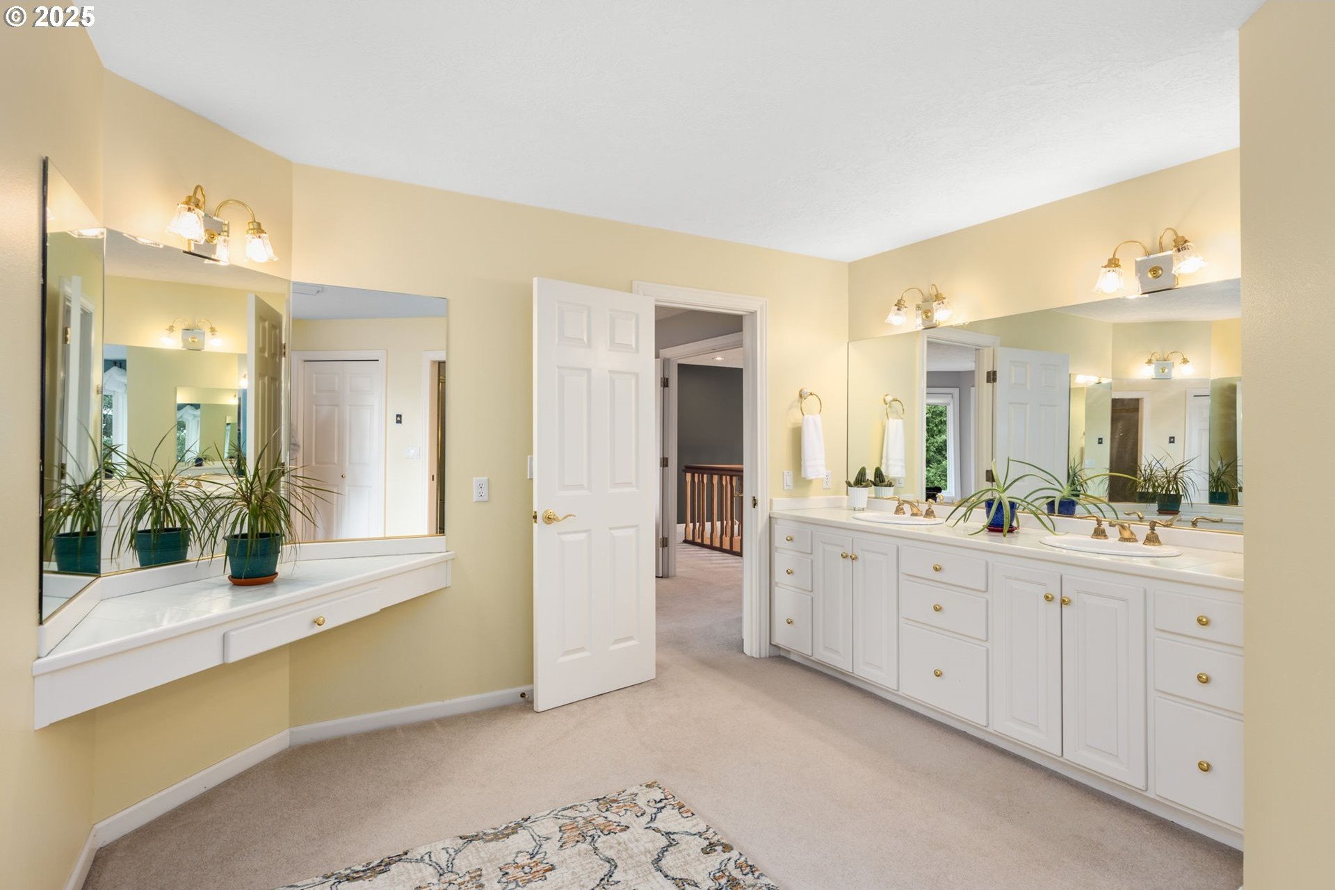 Happy Valley, Oregon, 97086, United States, 3 Bedrooms Bedrooms, ,4 BathroomsBathrooms,Residential,For Sale,1990937