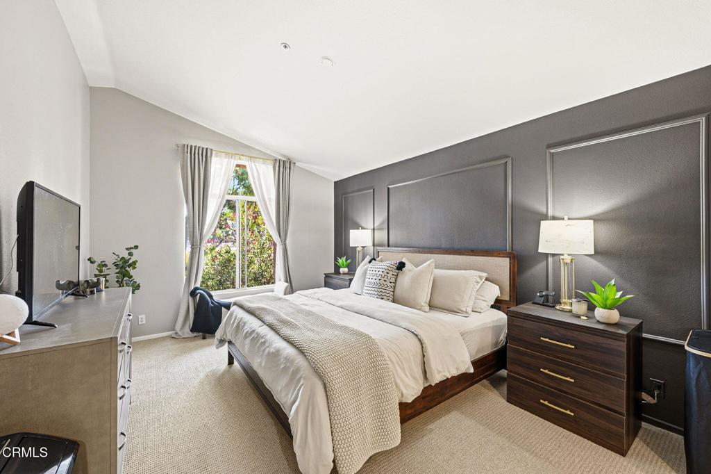 Oxnard, California, 93030, United States, 2 Bedrooms Bedrooms, ,3 BathroomsBathrooms,Residential,For Sale,1974361