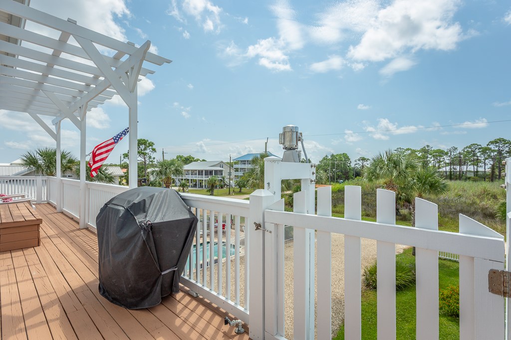 St. George Island, Florida, 32328, United States, 3 Bedrooms Bedrooms, ,3 BathroomsBathrooms,Residential,For Sale,1974443
